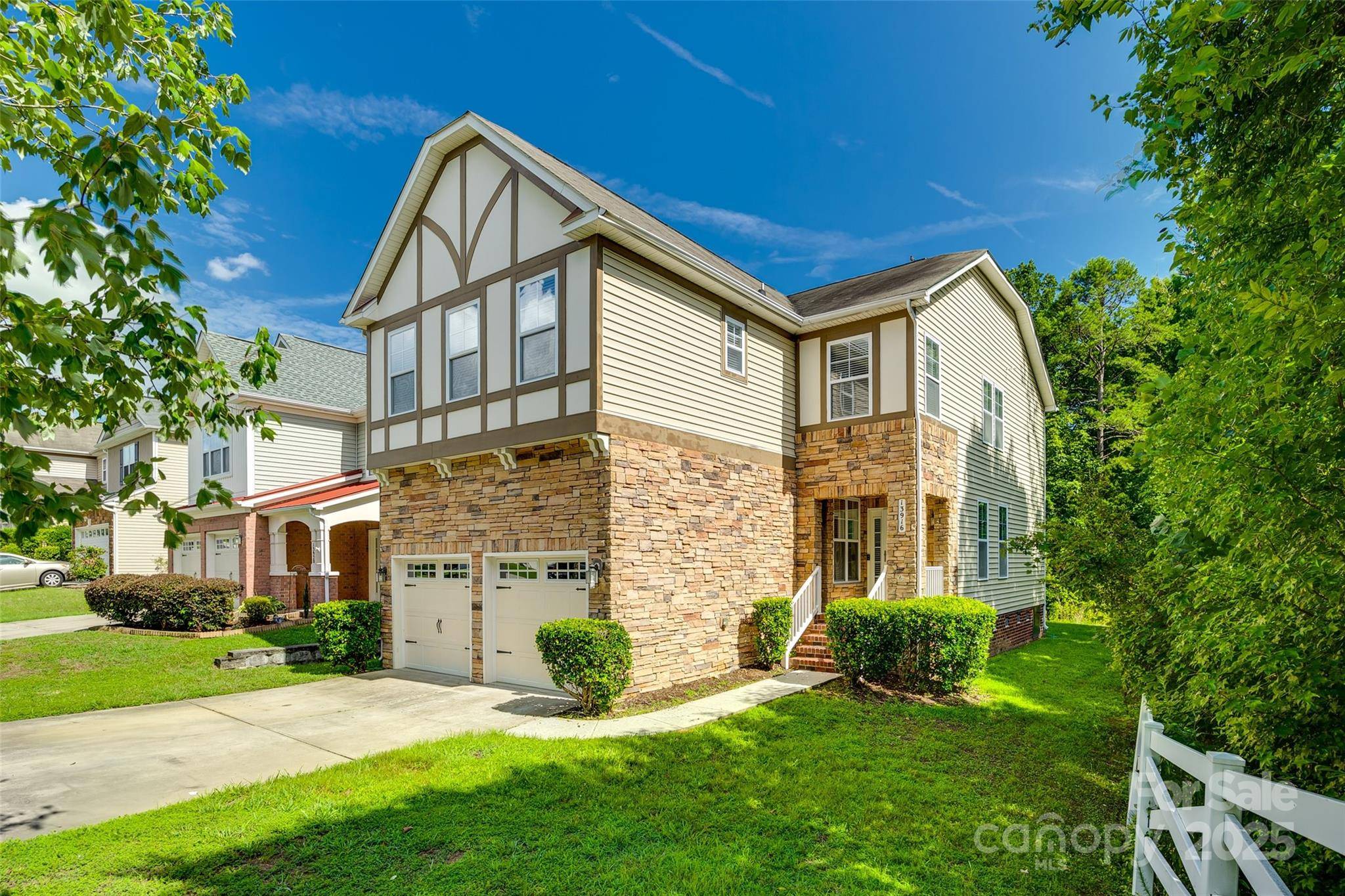 Charlotte, NC 28262,13916 Mallard Lake RD