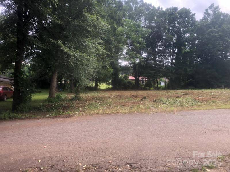 Statesville, NC 28677,2507 Pacer LN