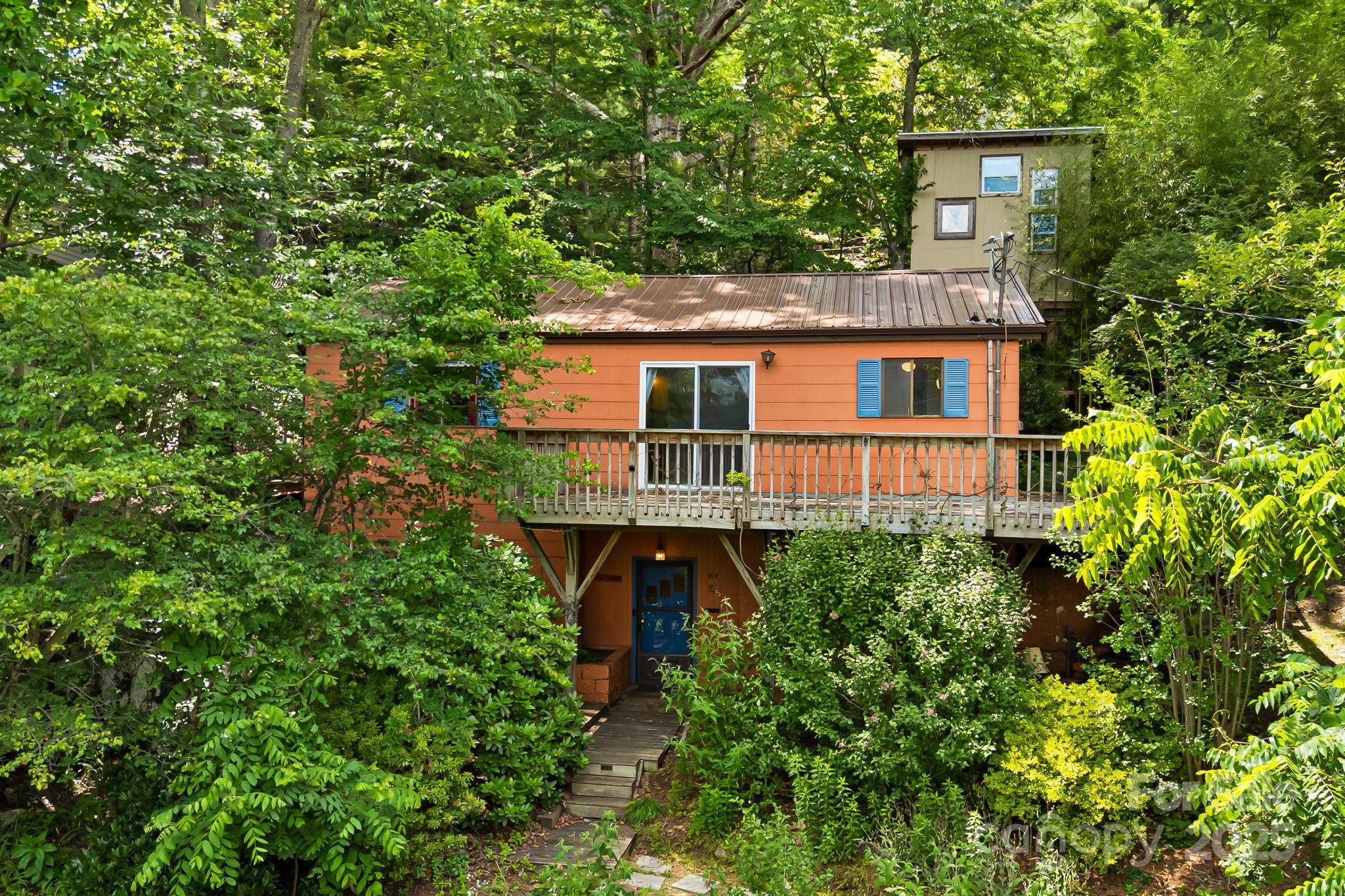 Asheville, NC 28804,55 Lookout DR