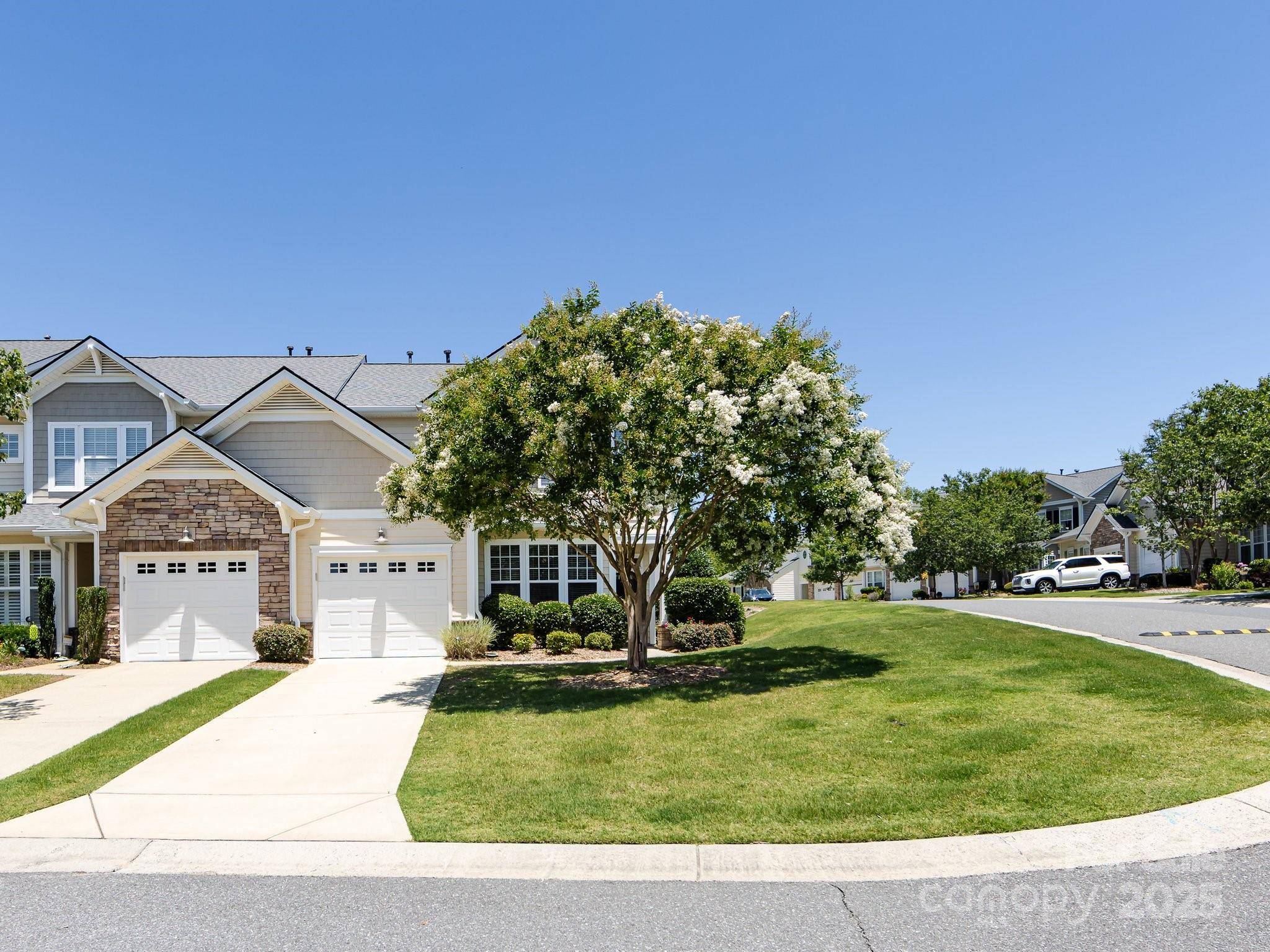Tega Cay, SC 29708,621 Pine Links DR
