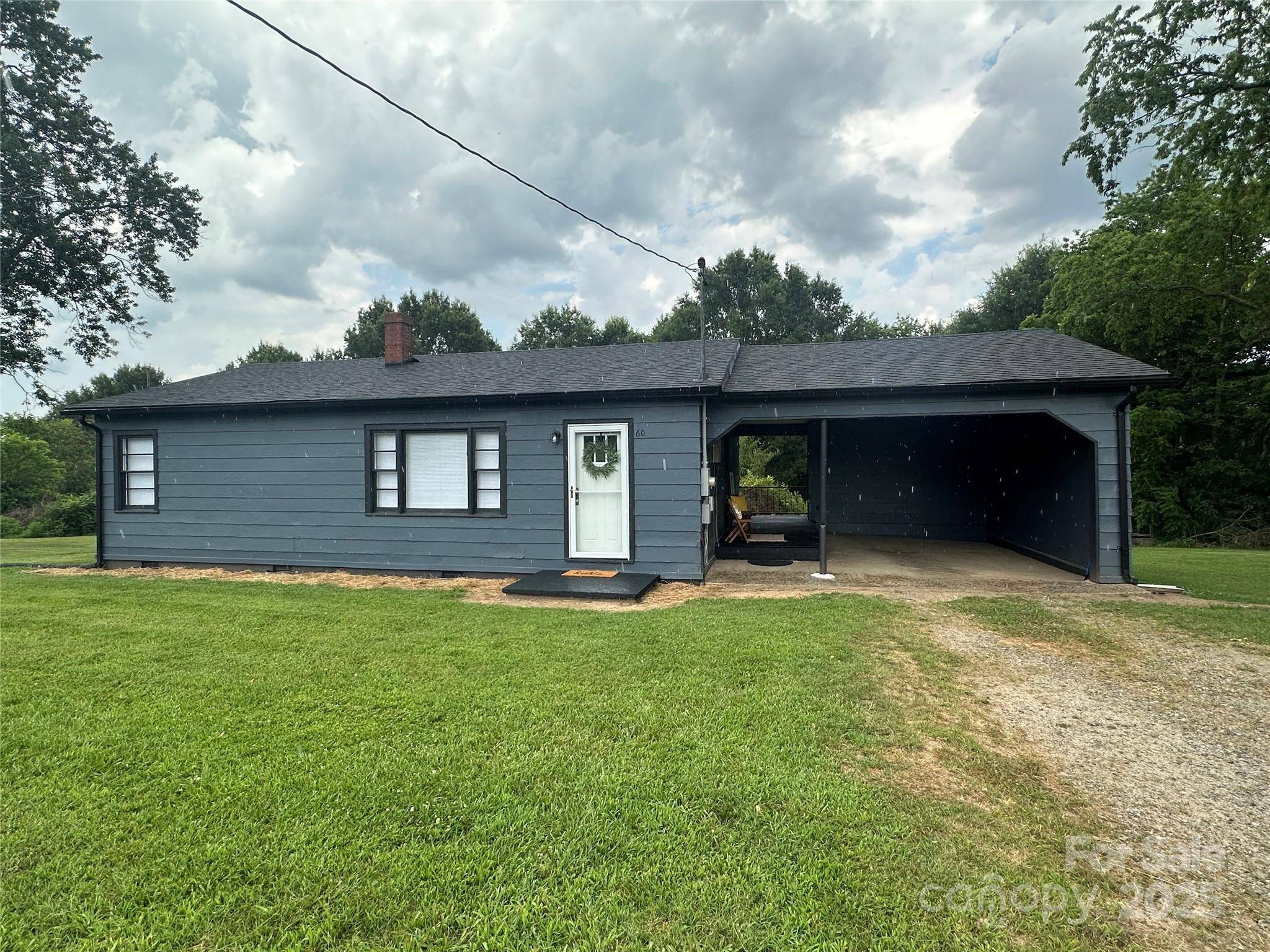 Taylorsville, NC 28681,60 White Oaks DR
