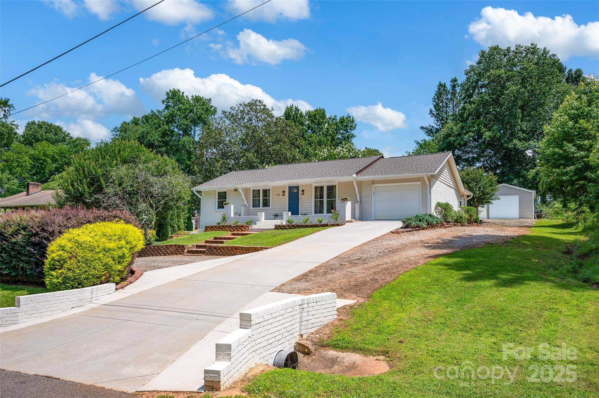 Statesville, NC 28625,172 Wildwood LOOP