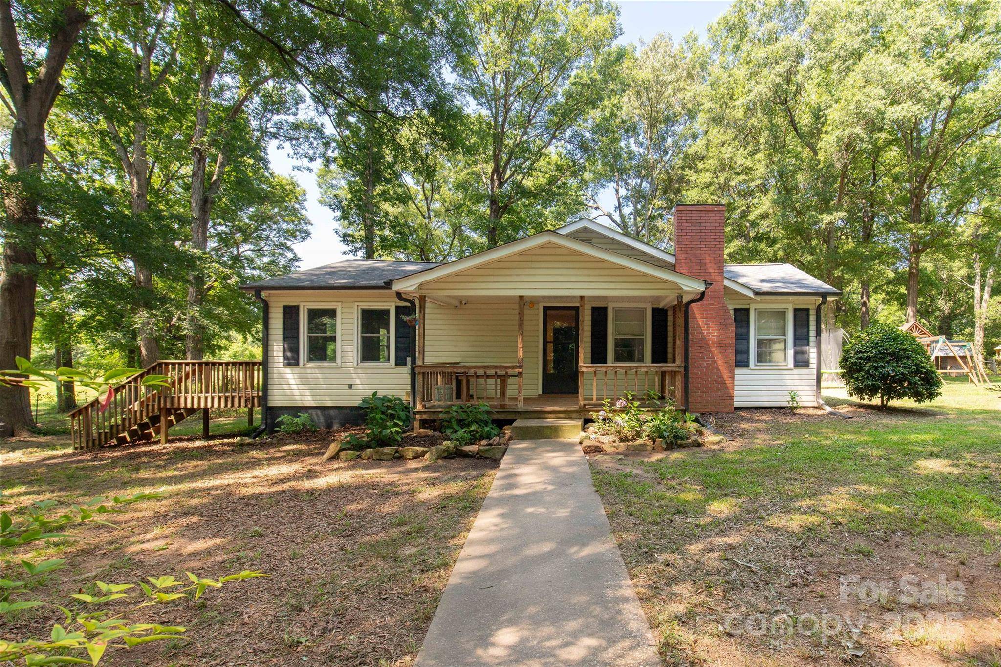 York, SC 29745,6115 Campbell RD
