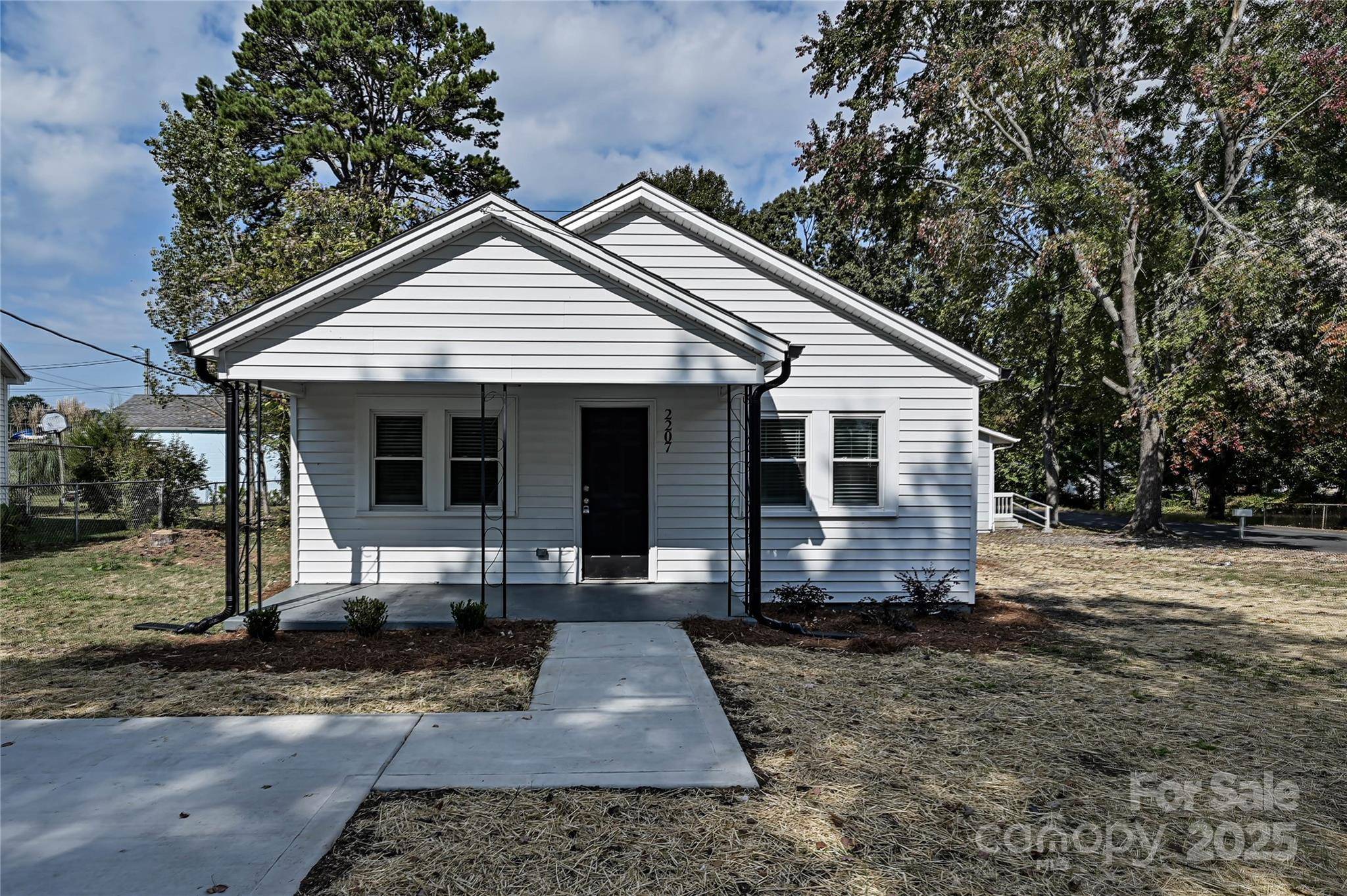 Gastonia, NC 28054,2207 S Gardner ST