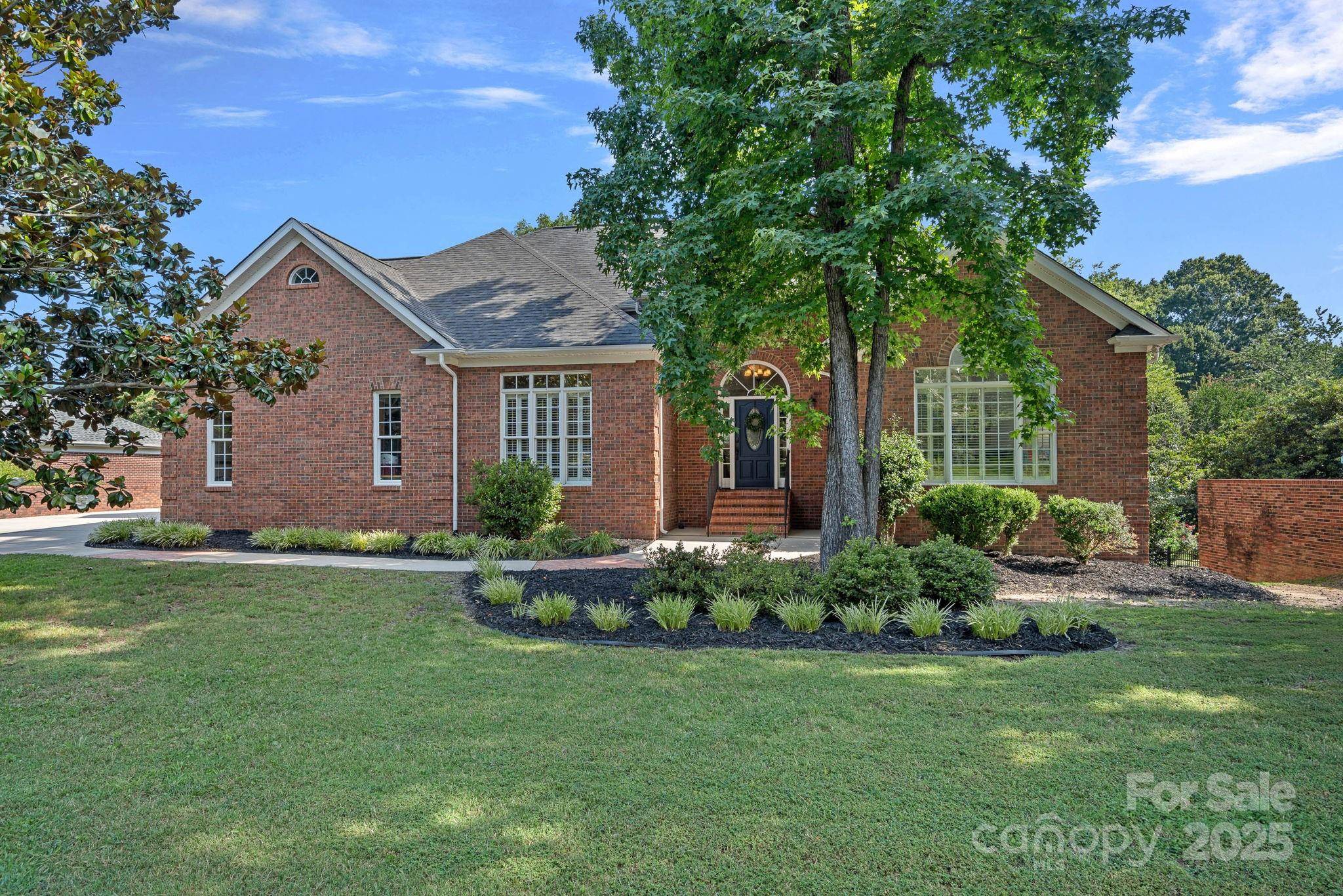 Fort Mill, SC 29708,343 Gringley Hill RD