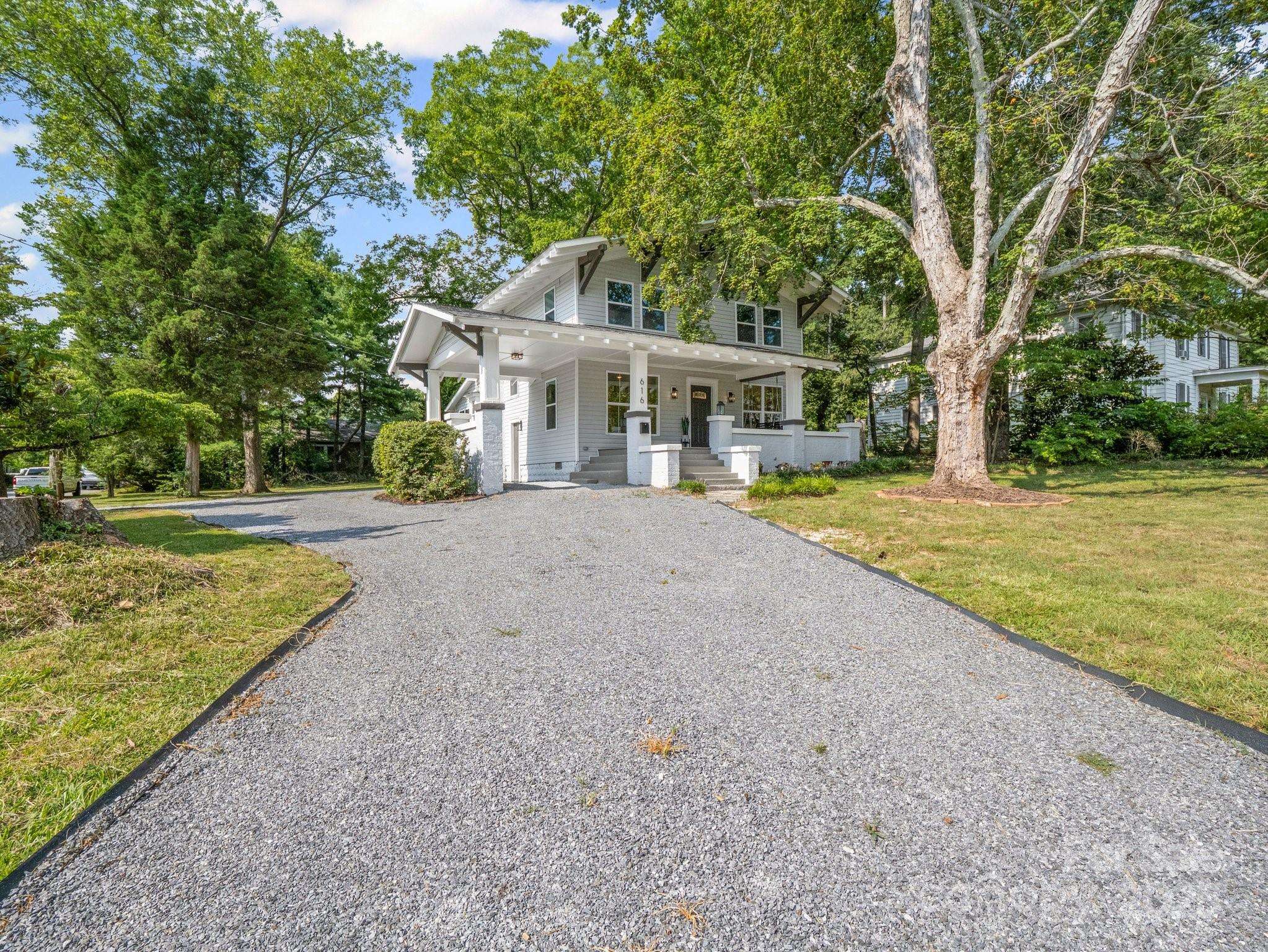 Shelby, NC 28150,616 W Marion ST