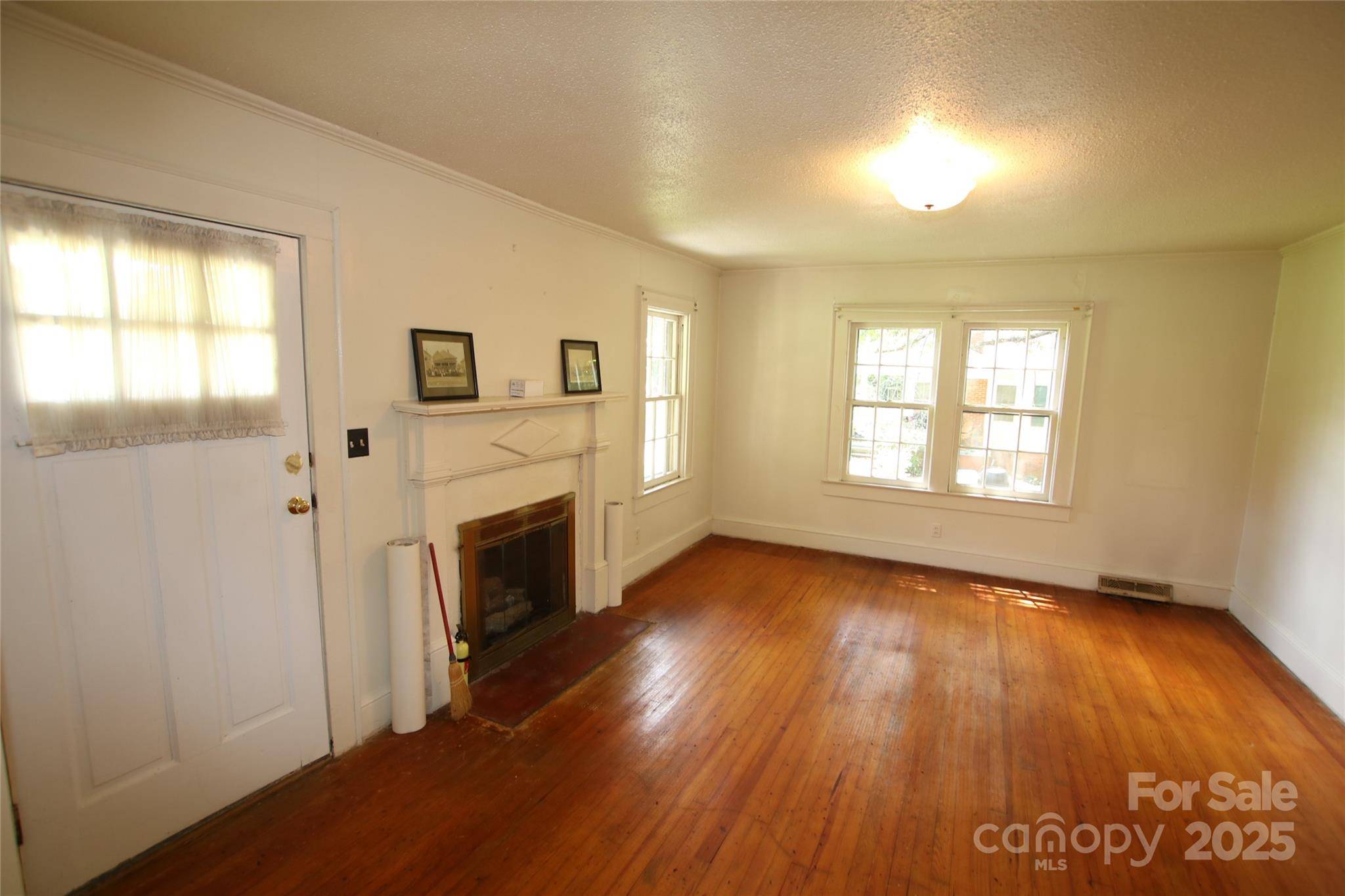 Shelby, NC 28150,1541 Kings RD