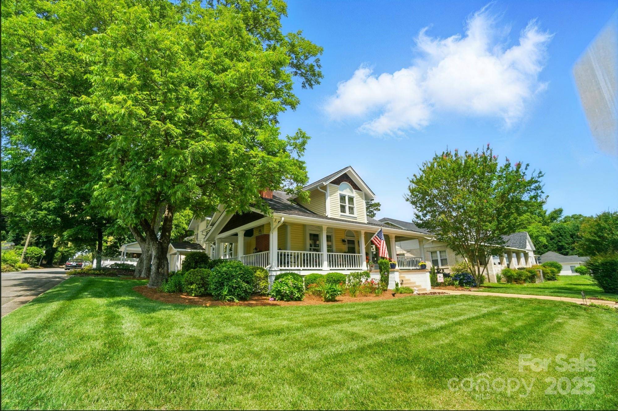 Belmont, NC 28012,22 Poplar ST
