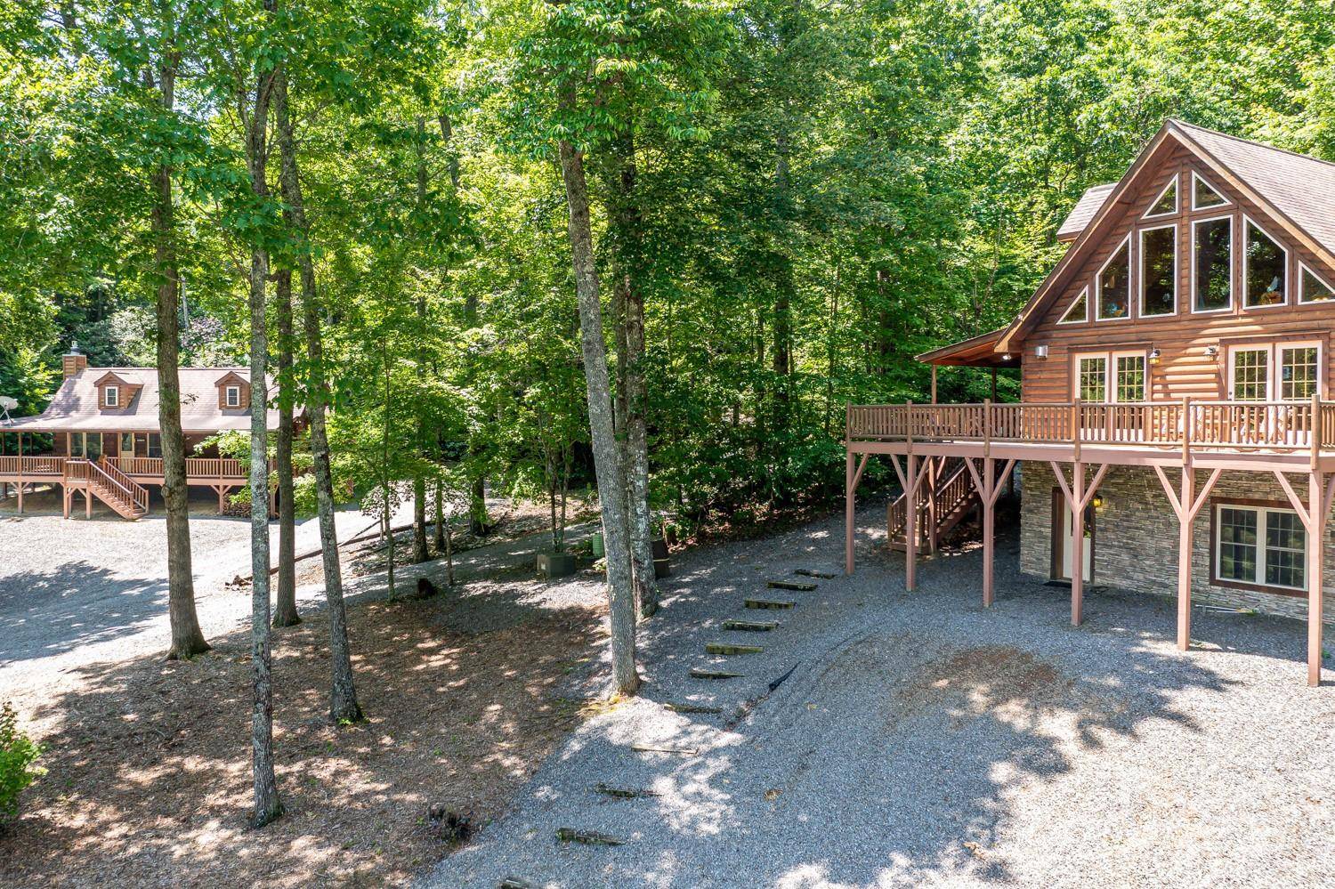 Black Mountain, NC 28711,28 Upper Ridge RD