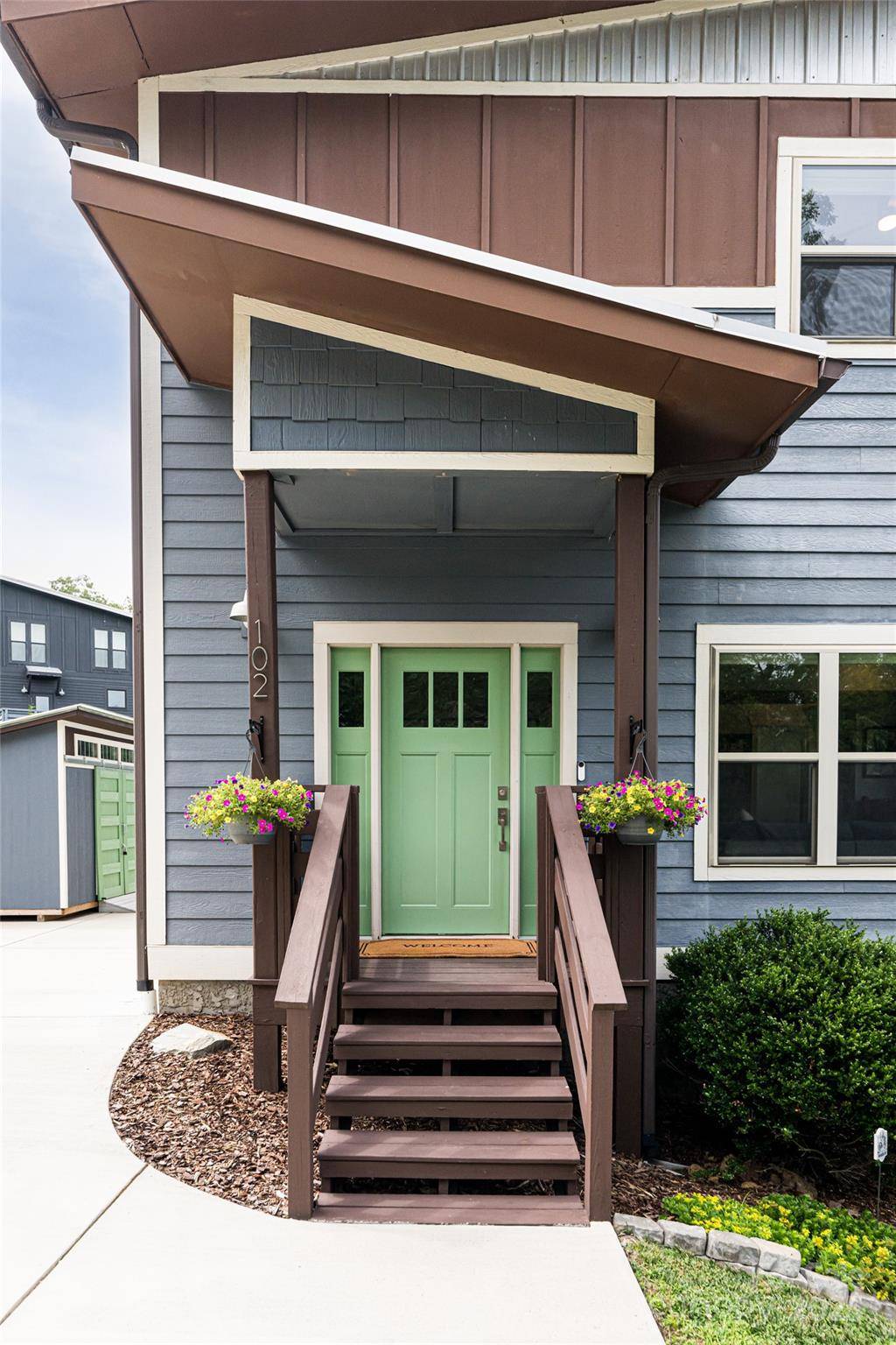 Asheville, NC 28804,102 E Skyland CIR