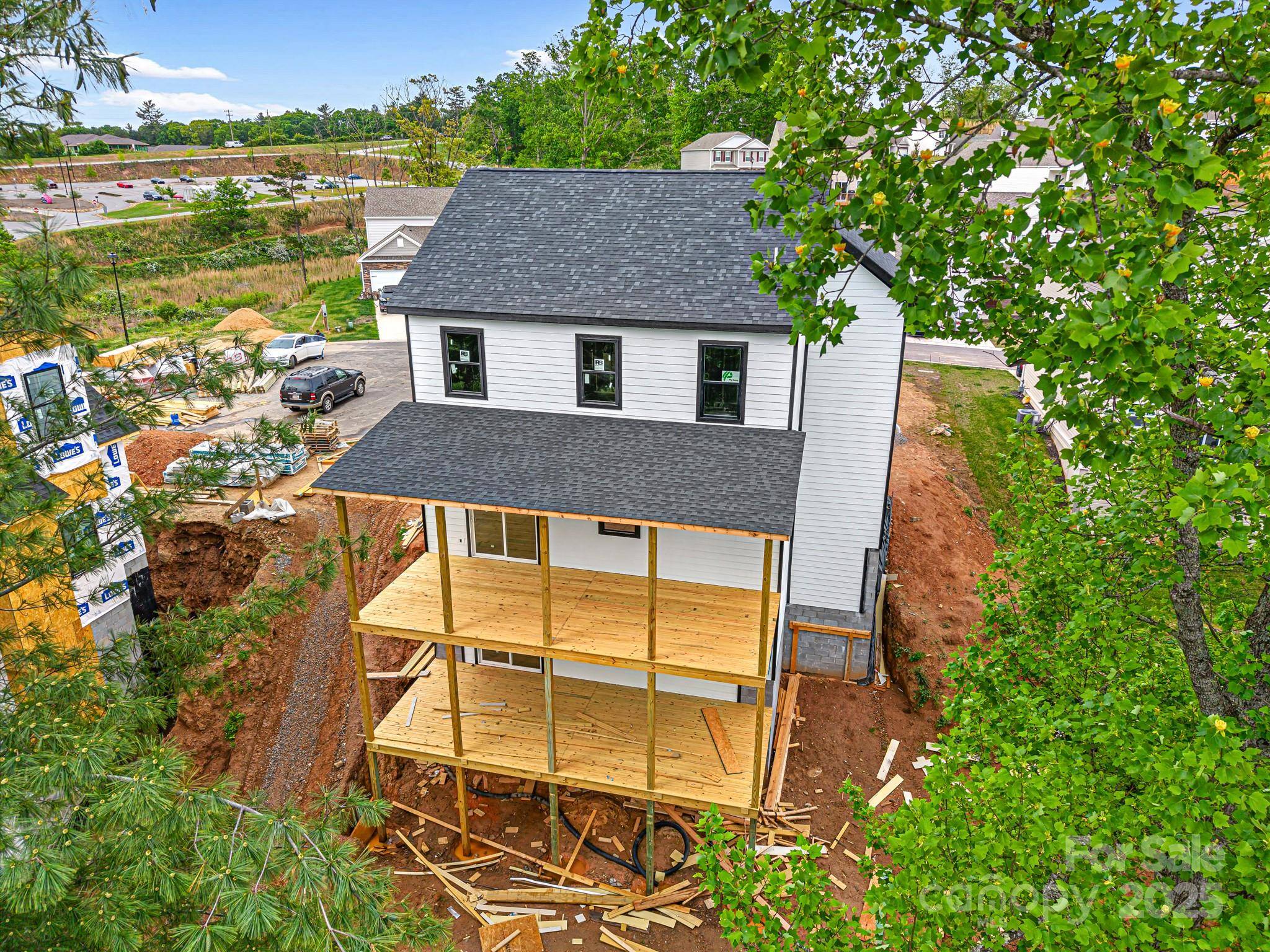 Asheville, NC 28806,920 Newport CT