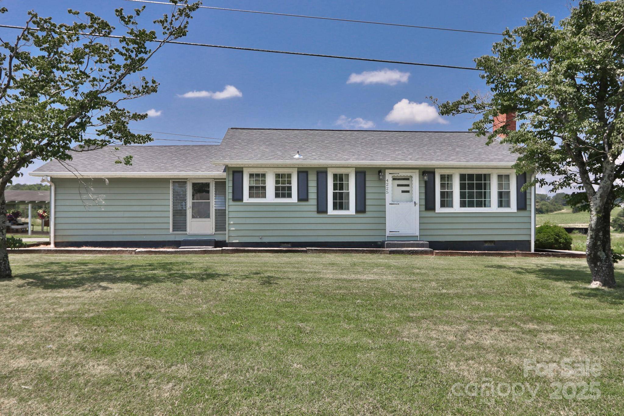 Hamptonville, NC 27070,4225 US Highway 21 HWY
