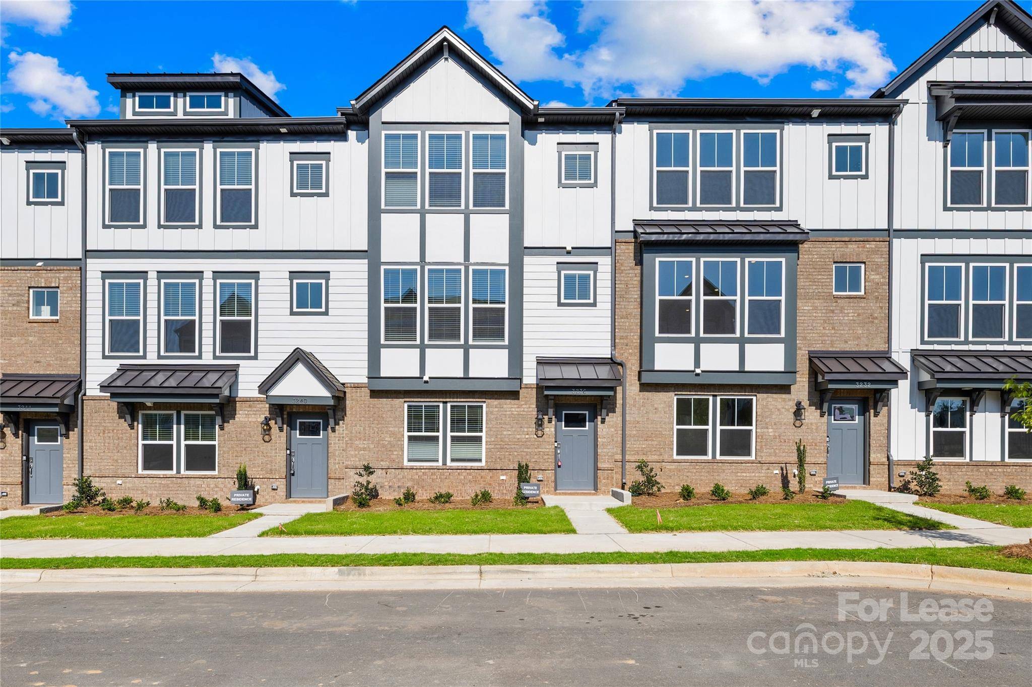 Charlotte, NC 28262,3236 Stelfox ST