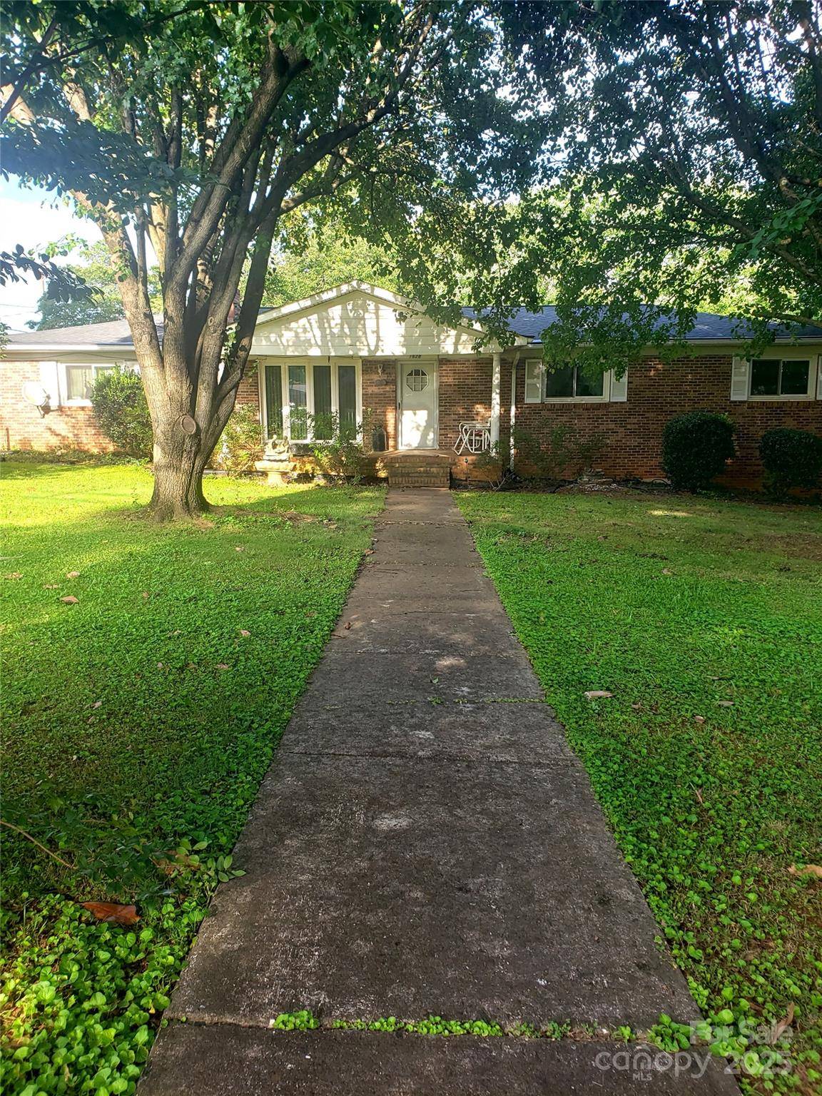 Gastonia, NC 28054,1628 Cecelia DR