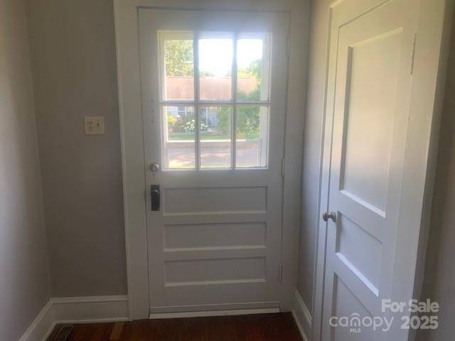 Statesville, NC 28677,1242 Mitchell AVE
