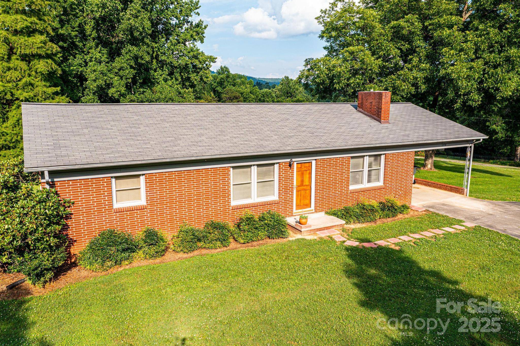Hudson, NC 28638,2736 Ellerwood RD SE