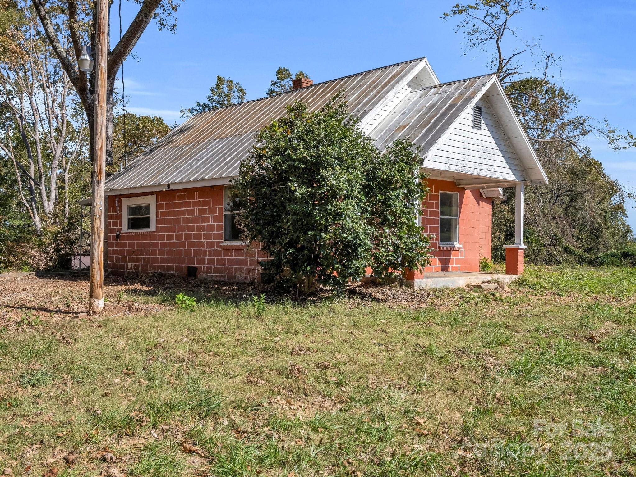 Mill Spring, NC 28756,6271 NC Hwy 108 HWY E