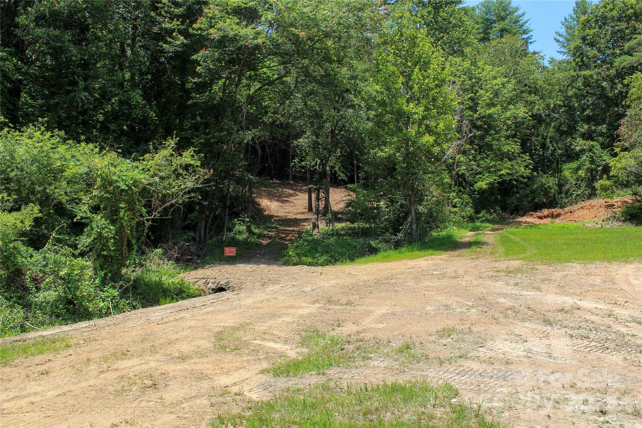 Mars Hill, NC 28754,9999 Gabriels Creek RD #42