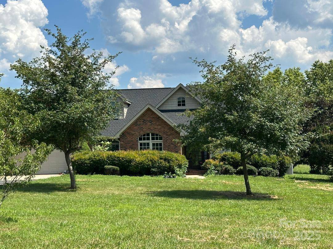Salisbury, NC 28146,440 Lake Pointe LN