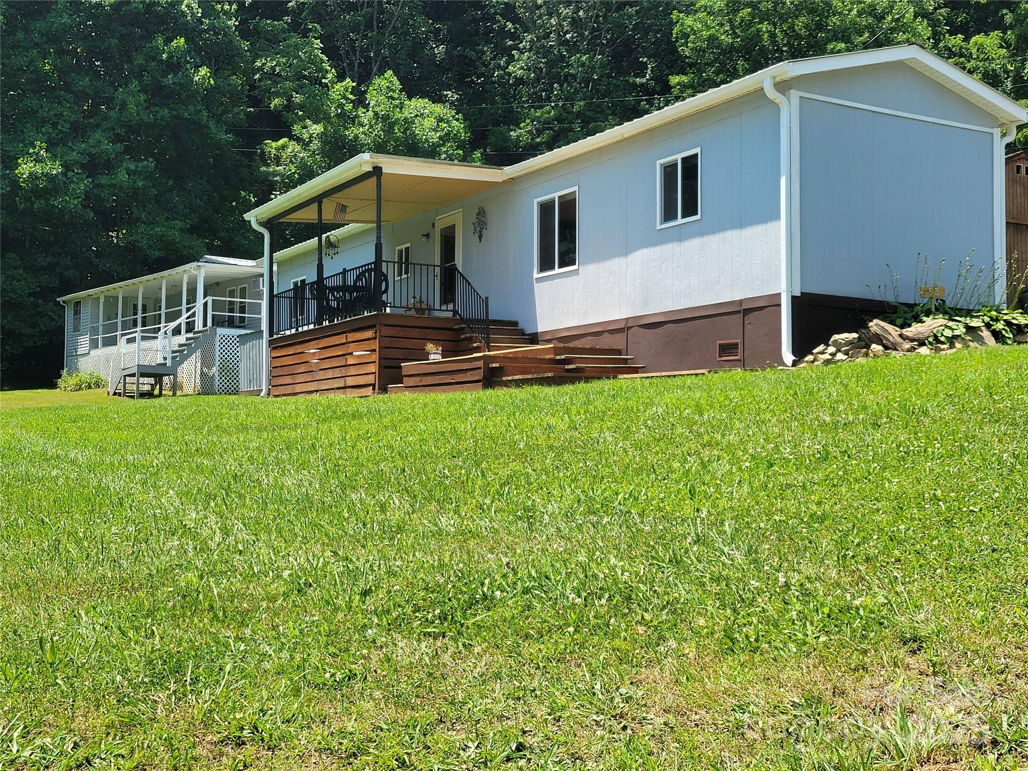 Waynesville, NC 28785,53 Lookout LN