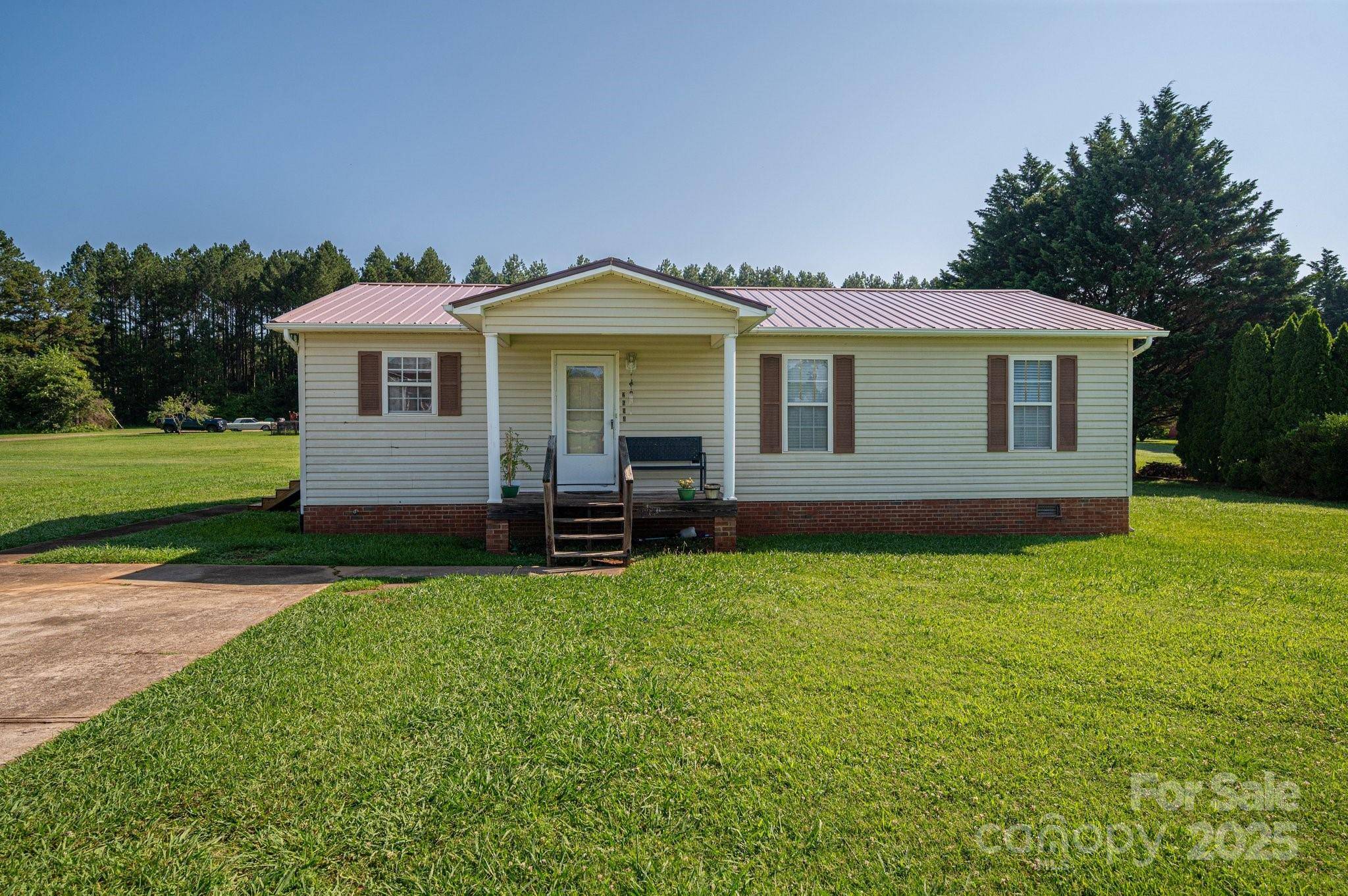 Lincolnton, NC 28092,2694 Rock Dam RD