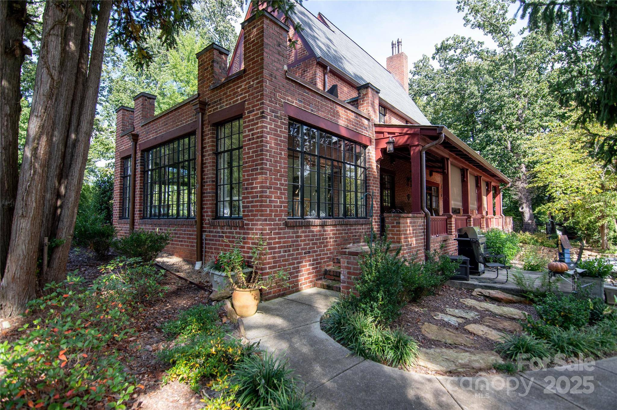 Kings Mountain, NC 28086,1220 N Piedmont AVE