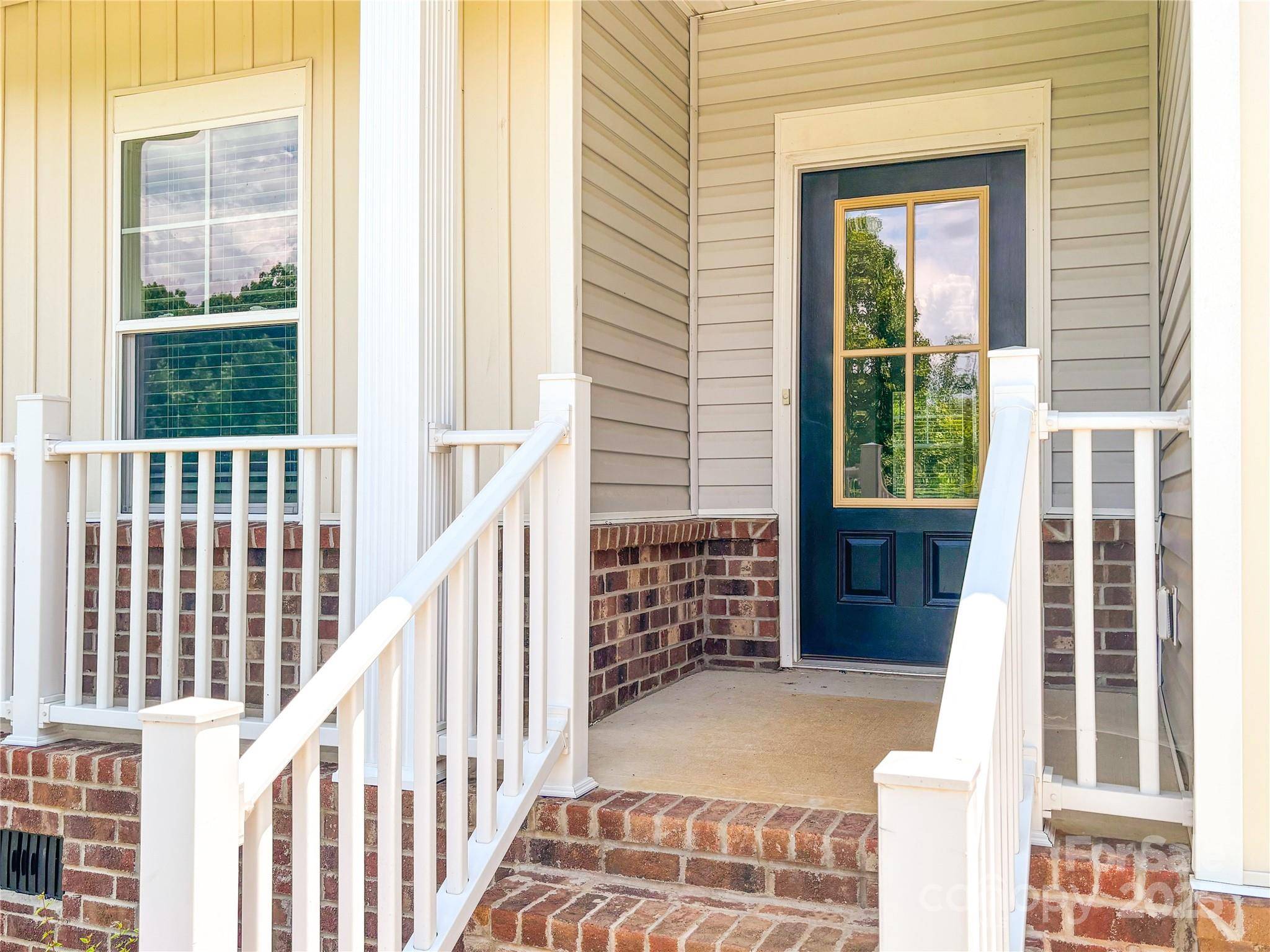 Conover, NC 28613,1542 Antioch DR