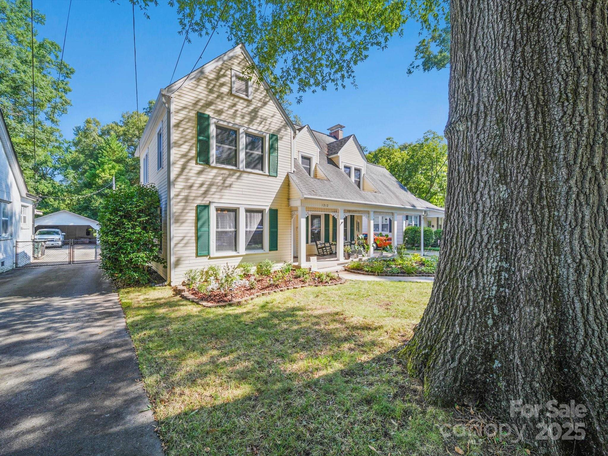 Gastonia, NC 28052,1212 Jackson RD