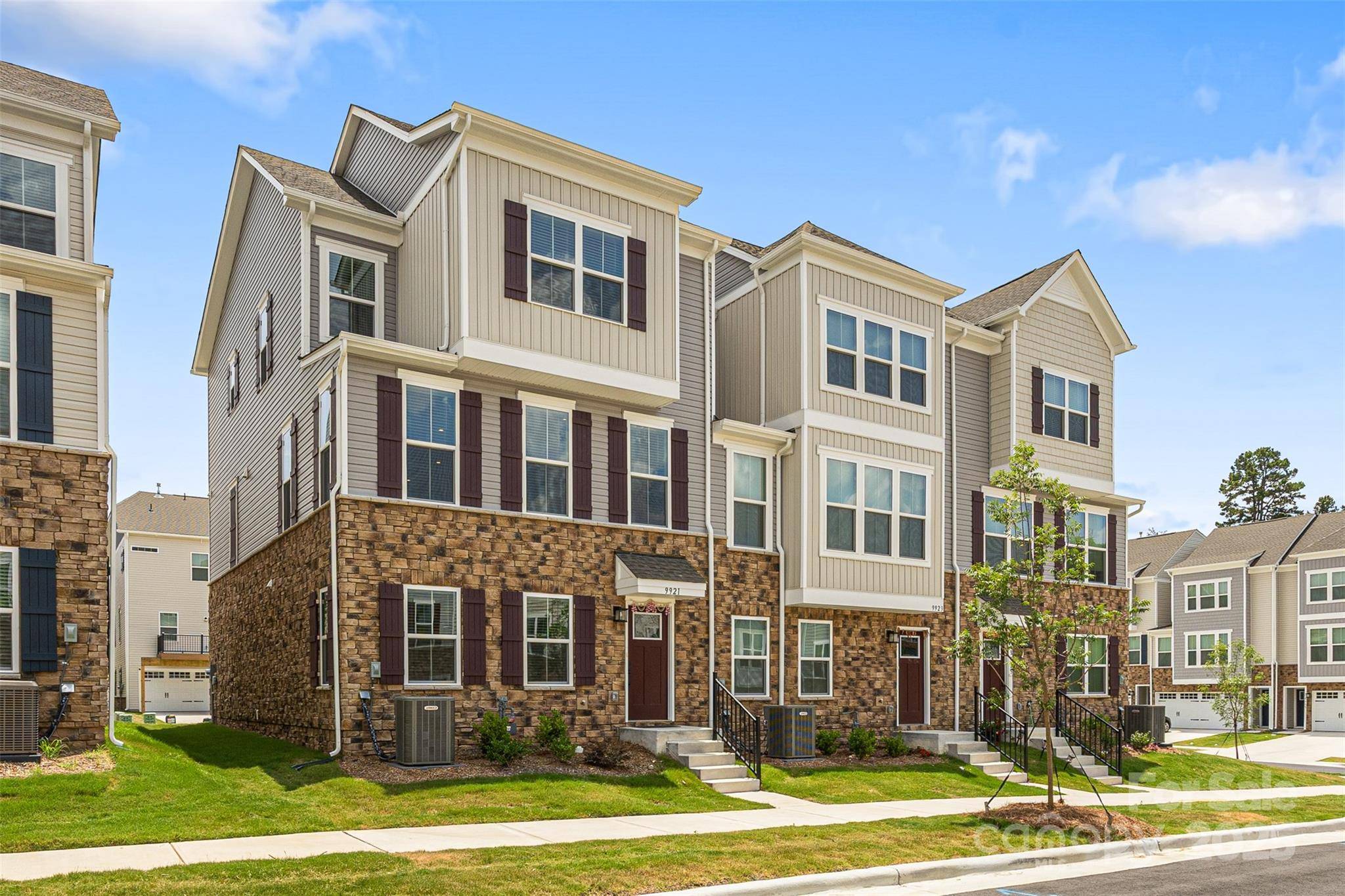 Huntersville, NC 28078,9921 Oaklawn BLVD NW
