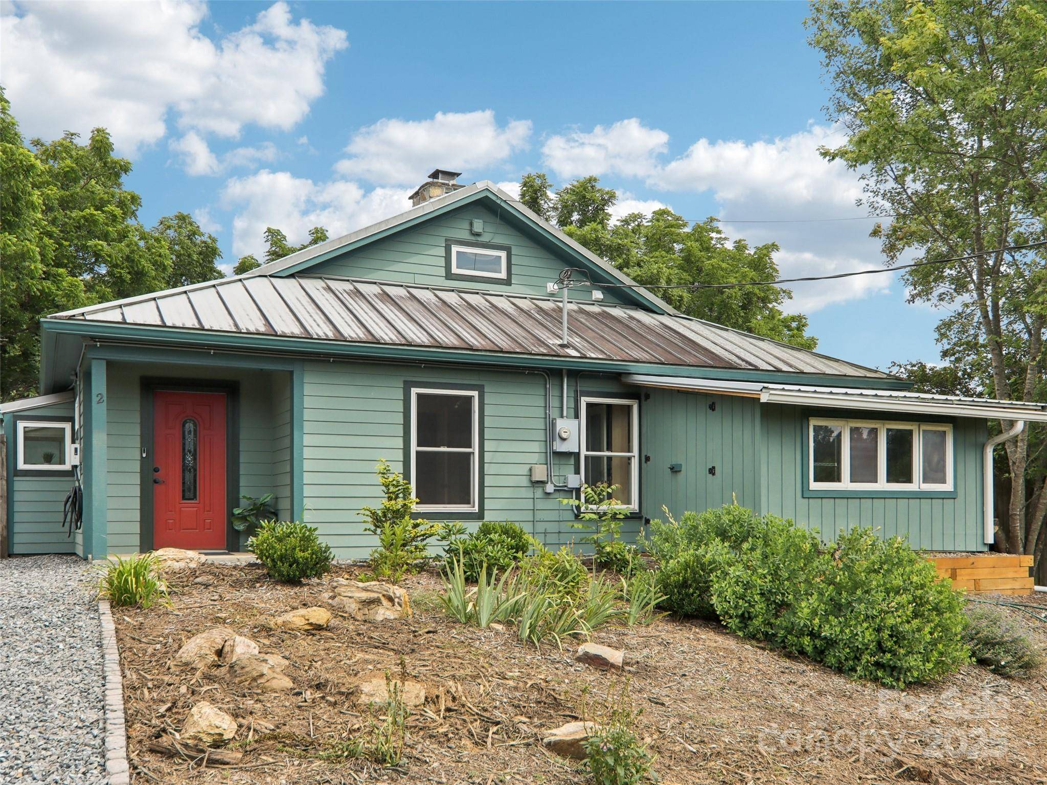 Alexander, NC 28701,2 Briarwood DR
