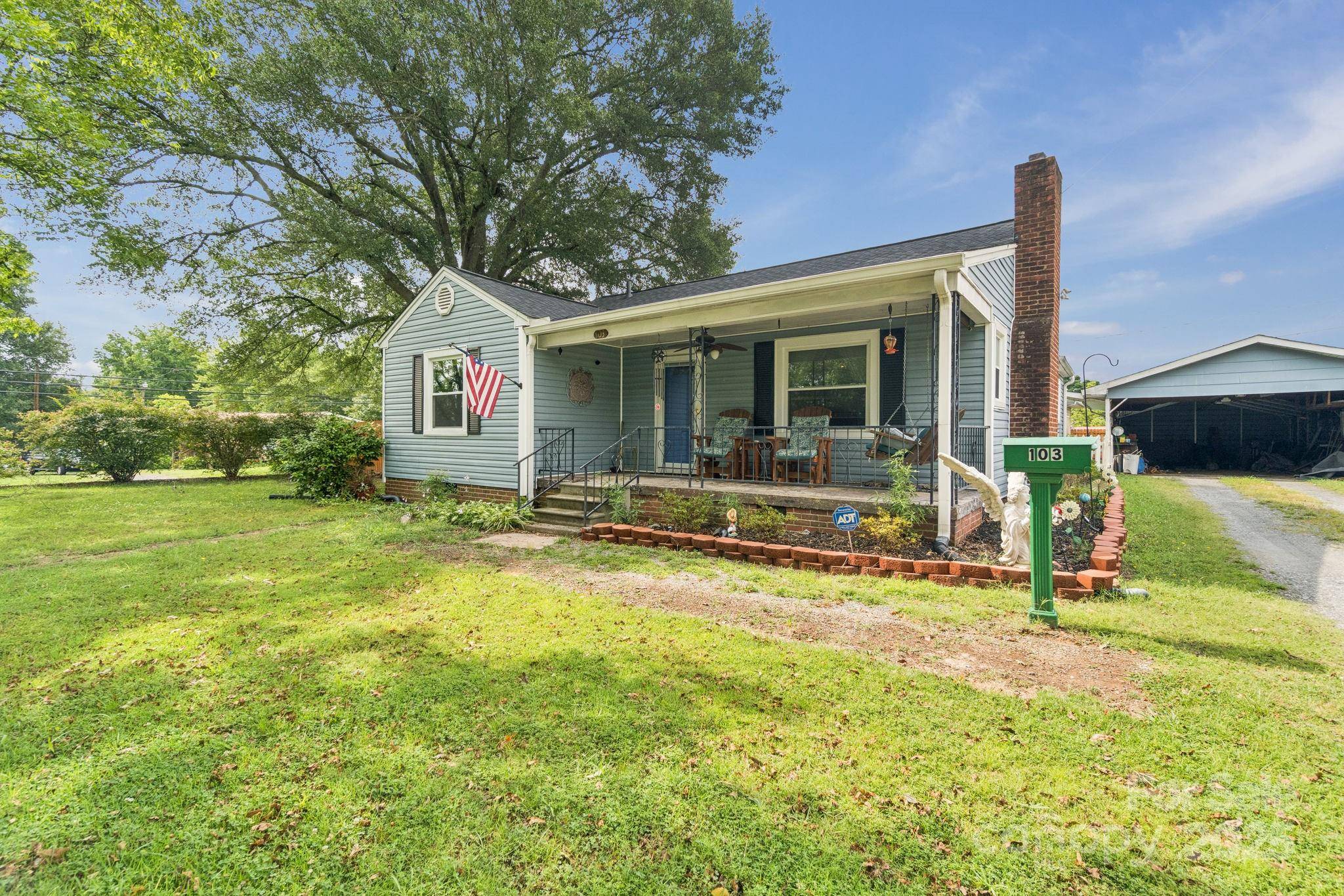Bessemer City, NC 28016,103 W Texas AVE
