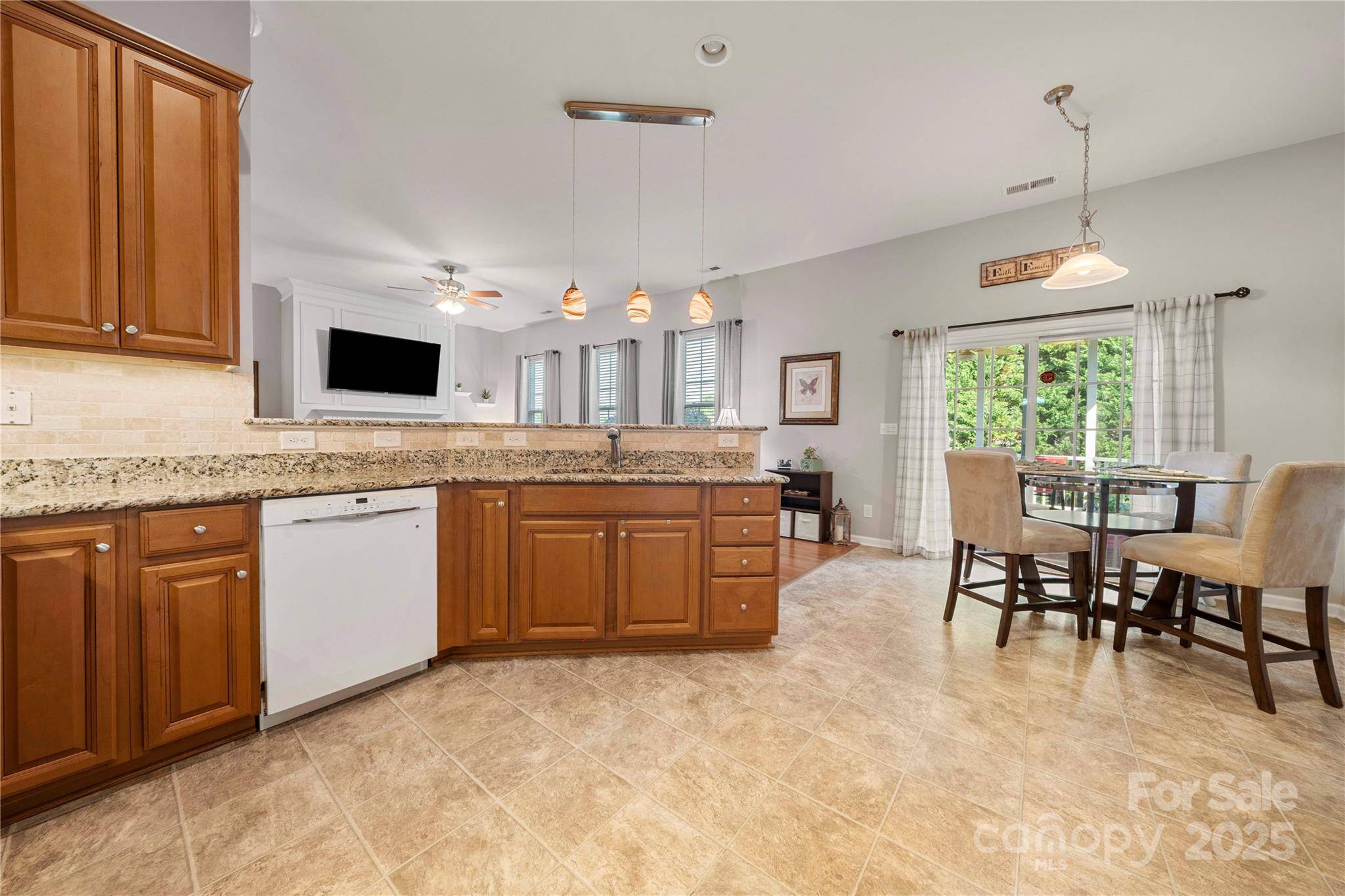 Fort Mill, SC 29707,2009 Clover Hill RD