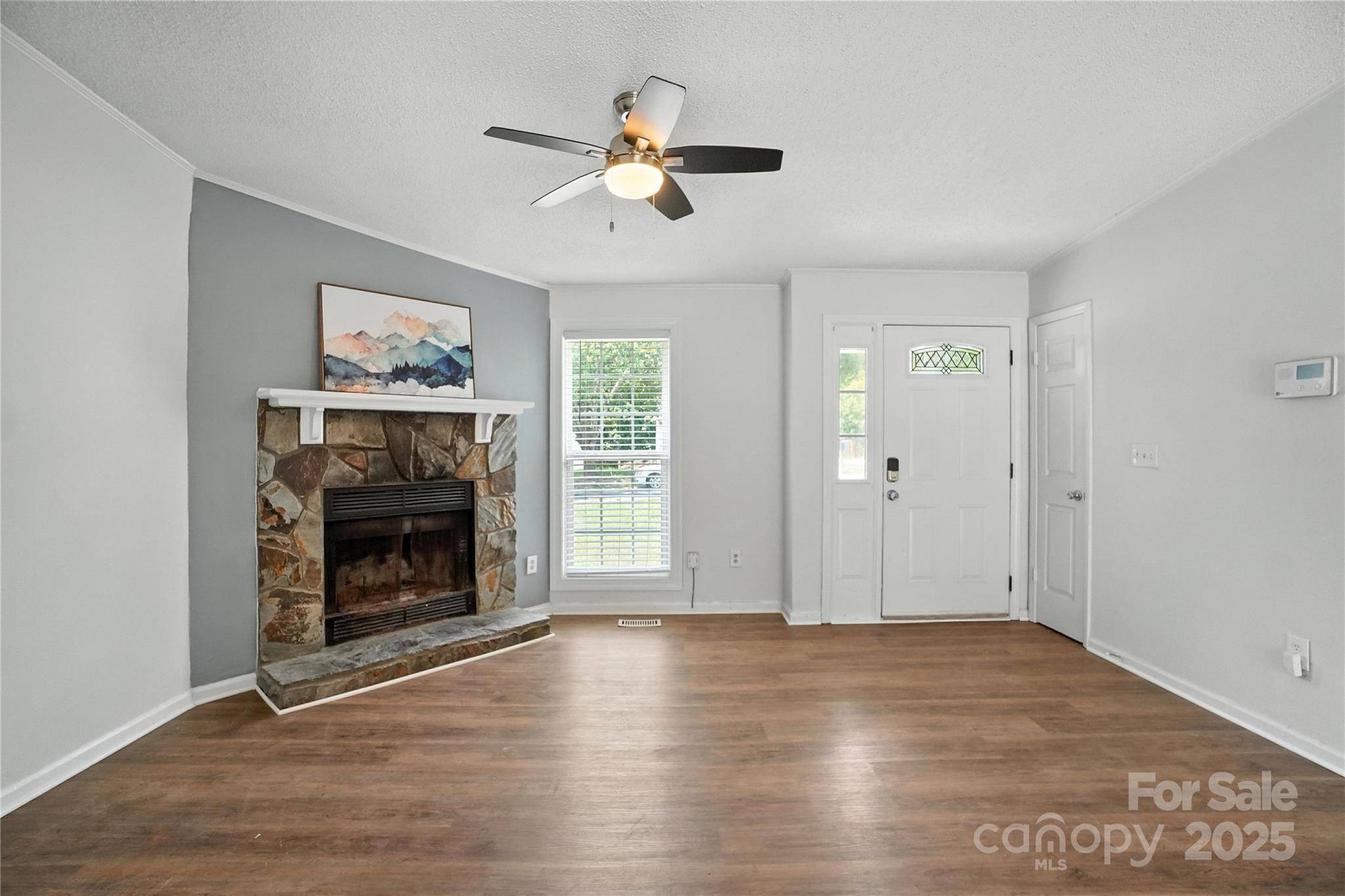 Charlotte, NC 28215,8106 Strawberry Point DR