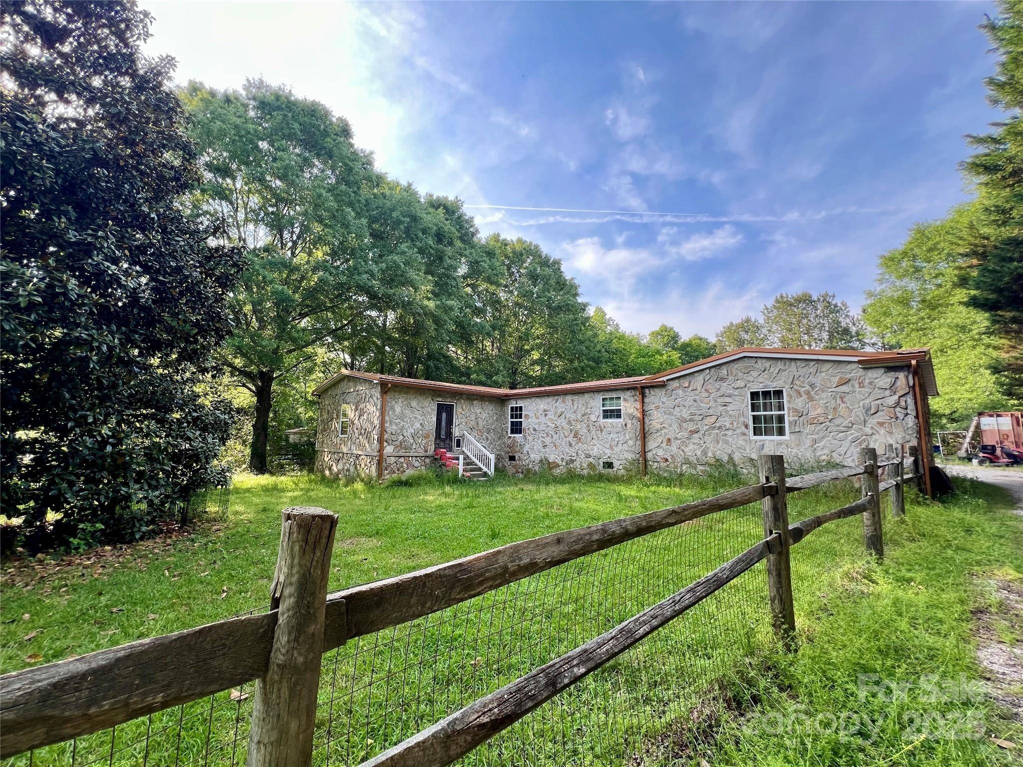 Rock Hill, SC 29732,6832 Mandarin DR