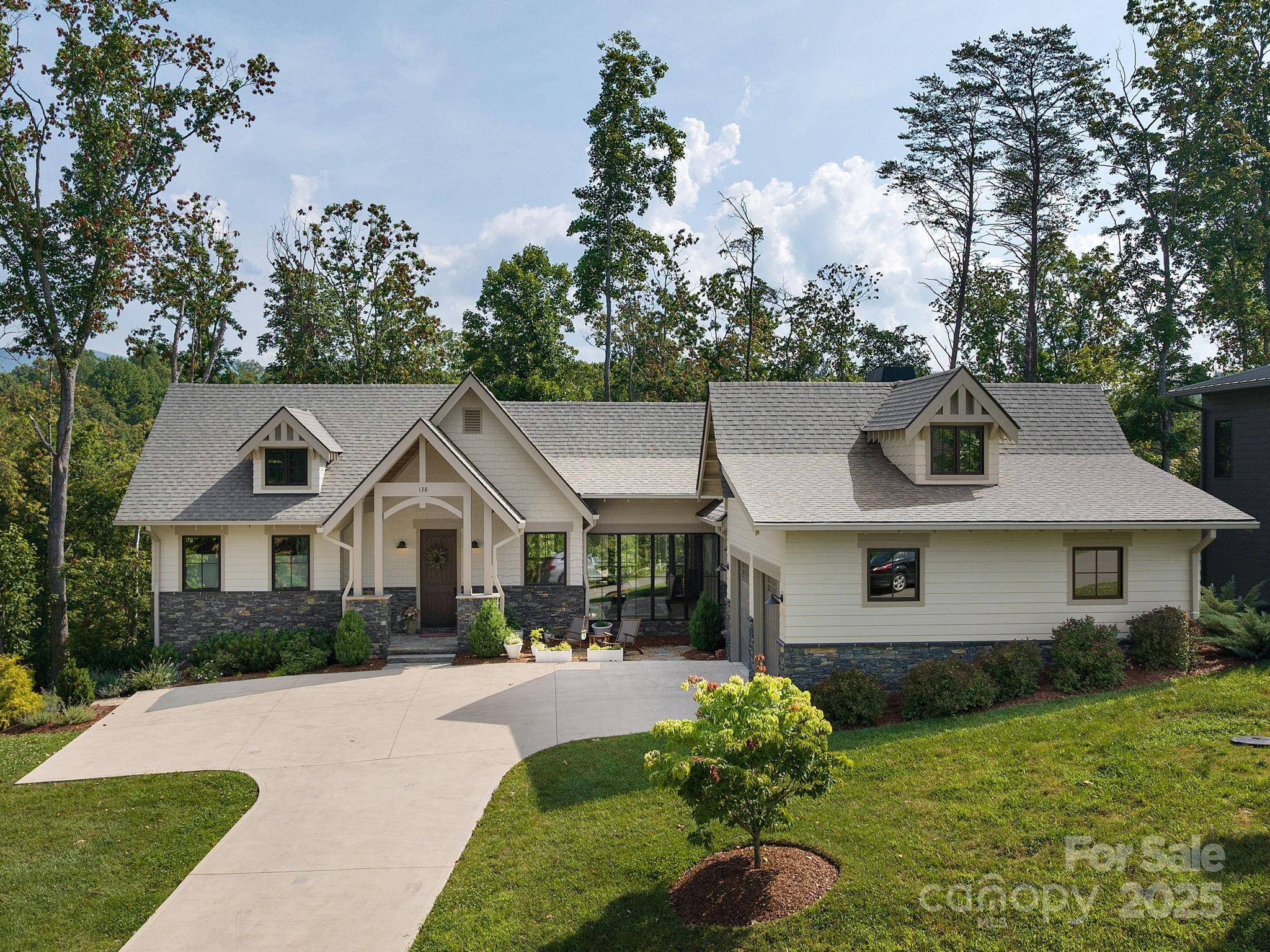 Asheville, NC 28805,138 Riverbend Forest DR