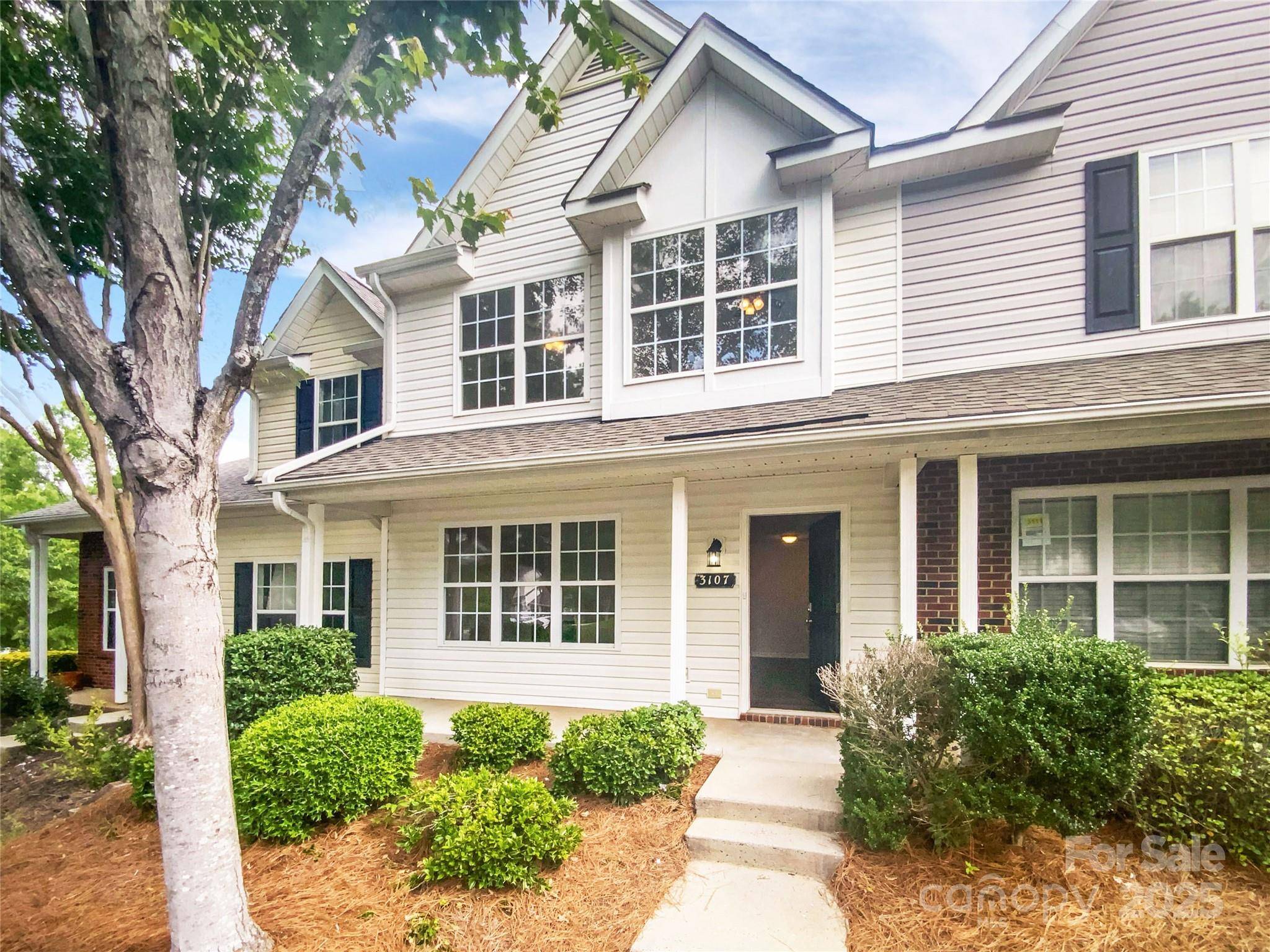 Charlotte, NC 28213,3107 Falling Rock CT