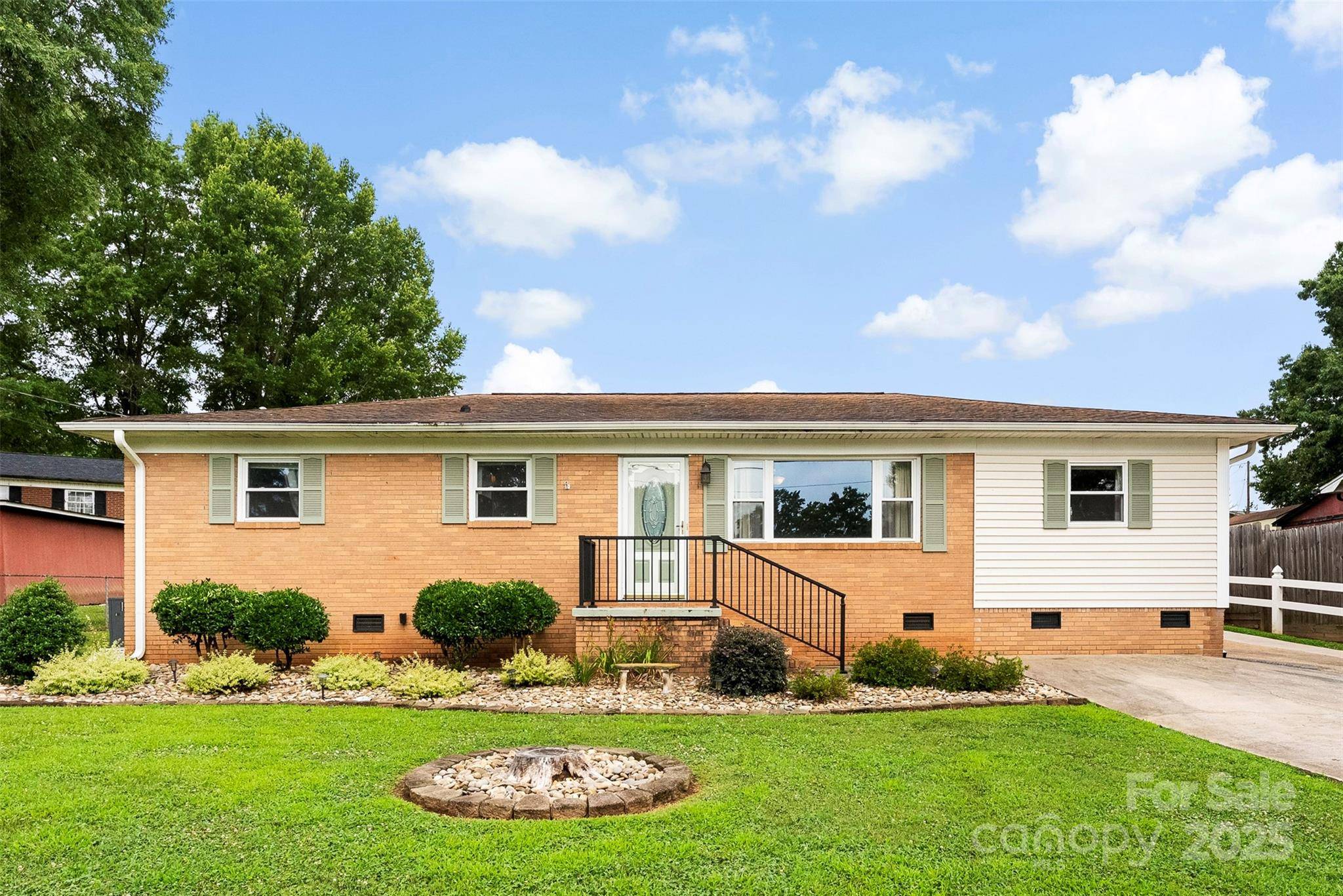 Gastonia, NC 28054,2615 Sherry LN