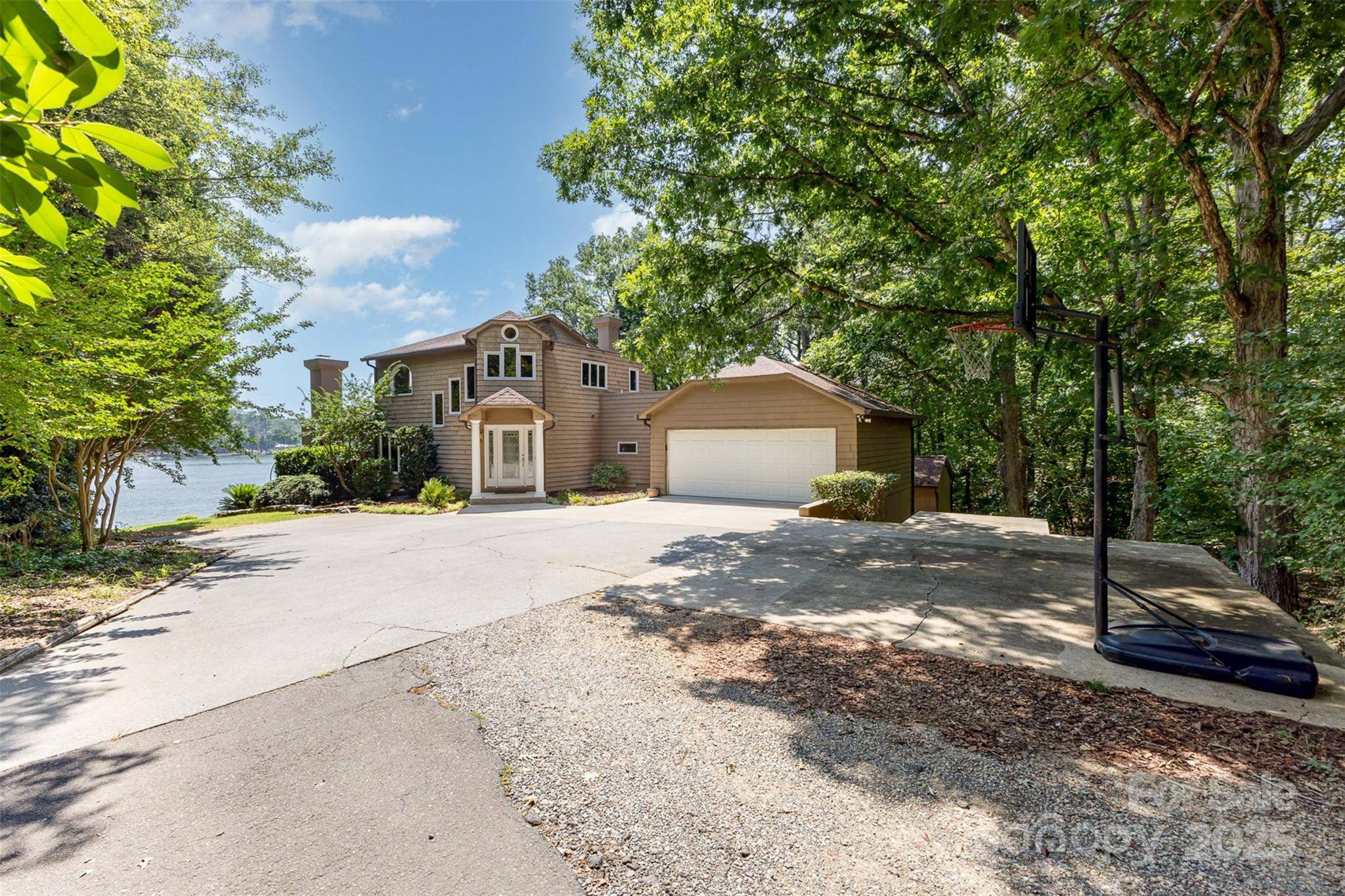 Clover, SC 29710,5 Hidden Cove LN