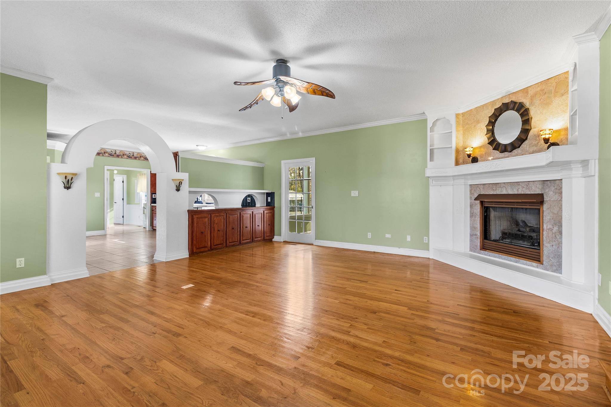 Dallas, NC 28034,601 Elmwood CIR