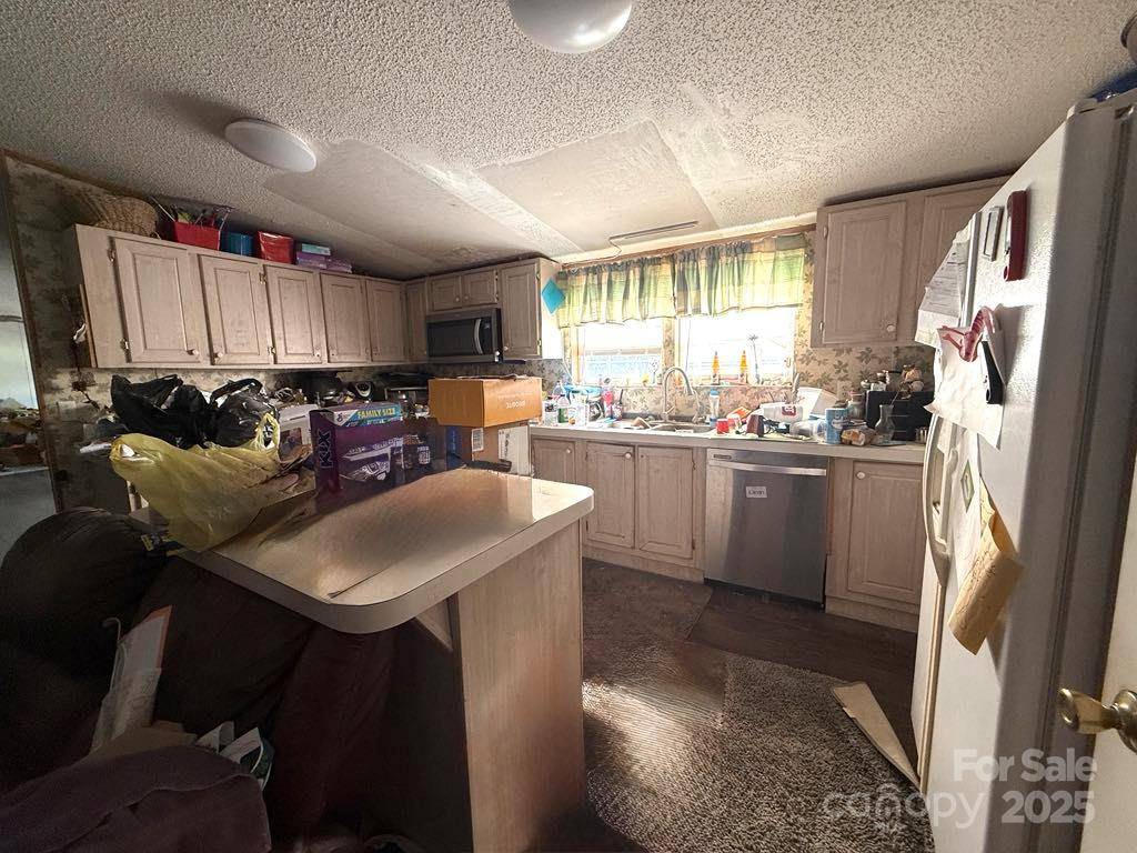 Cleveland, NC 27013,1342 Shinnville RD