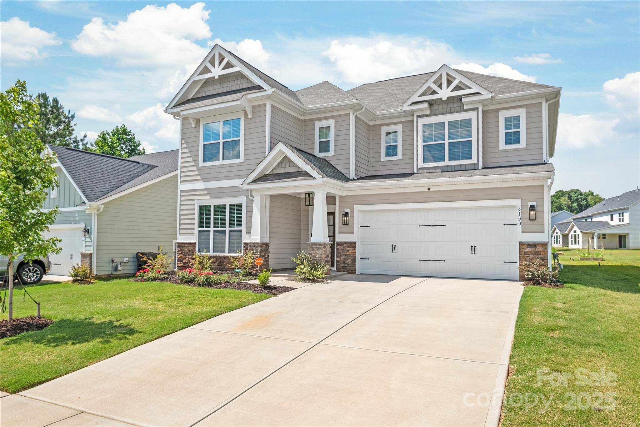 Charlotte, NC 28215,8100 Rolling Wheels RD