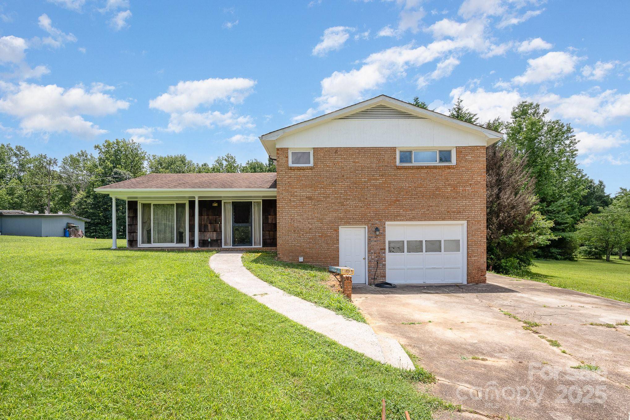 Denver, NC 28037,5858 Mundy RD