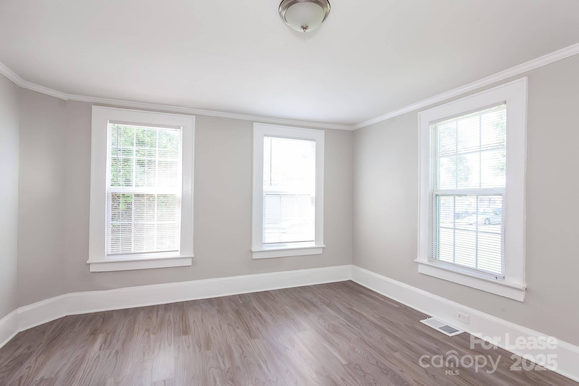 Charlotte, NC 28208,2620 Midland AVE