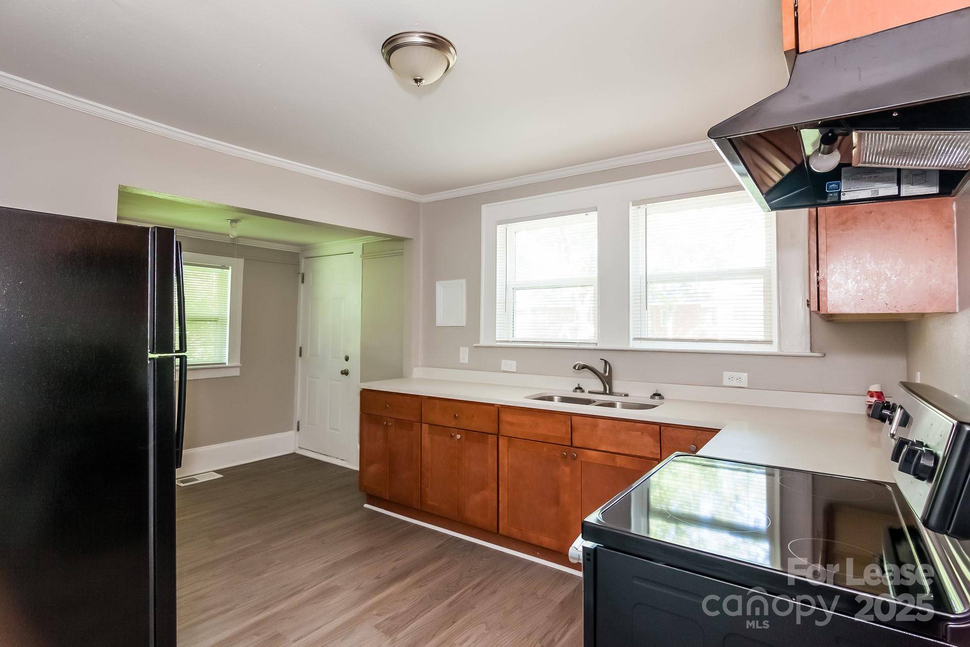 Charlotte, NC 28208,2620 Midland AVE