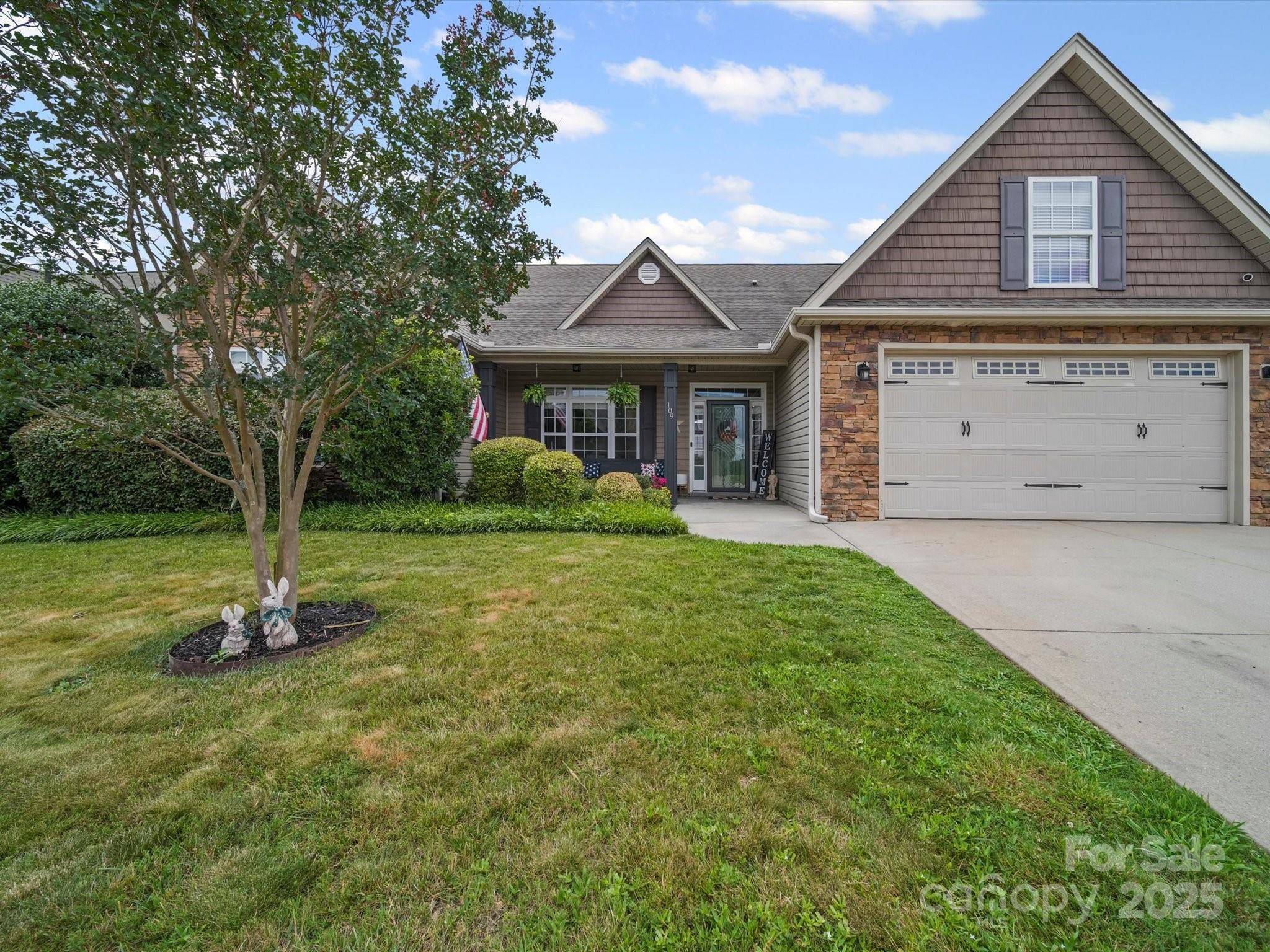 Boiling Springs, SC 29316,109 Dewfield LN