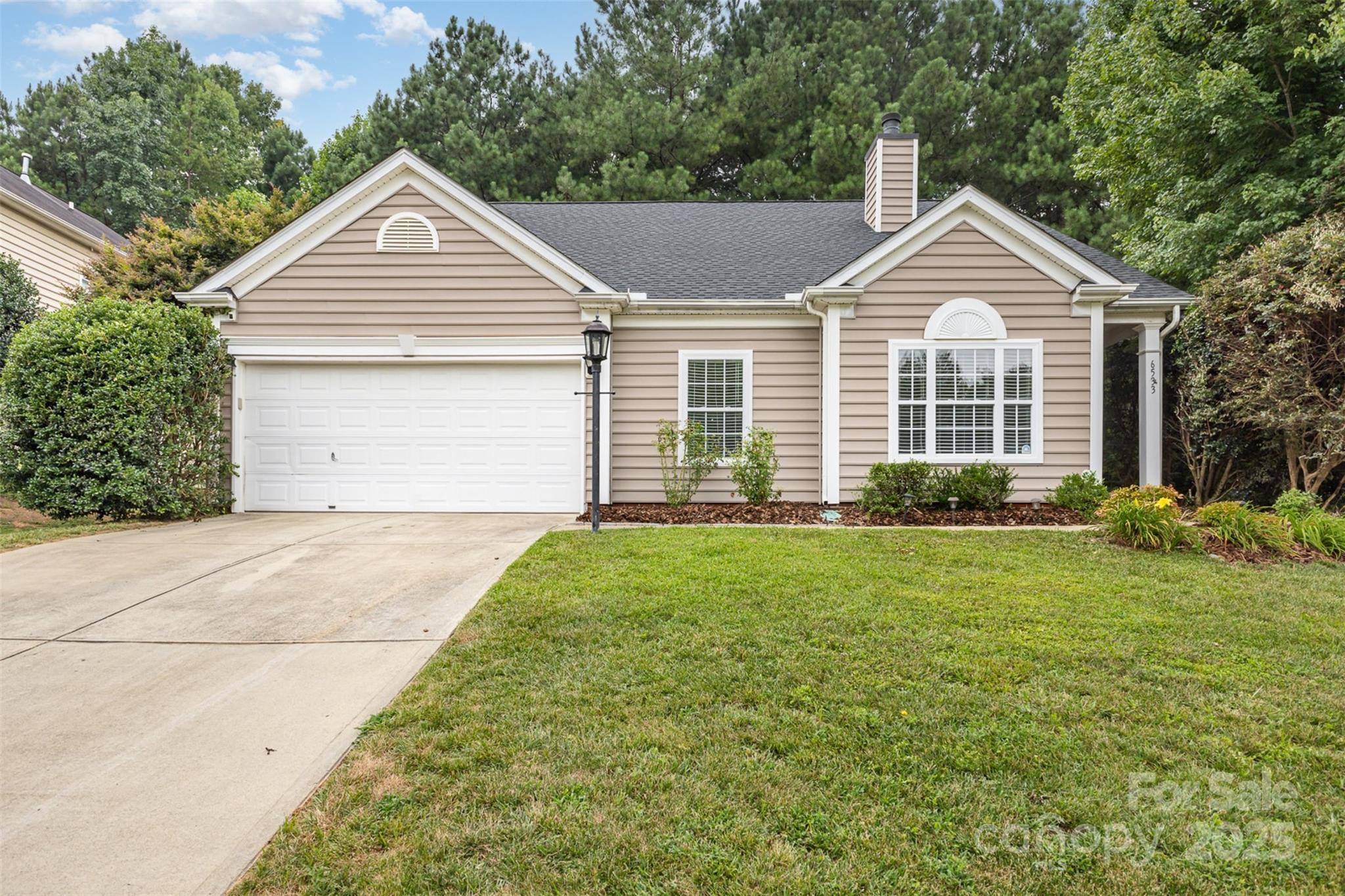 Charlotte, NC 28270,6533 Falls Lake DR