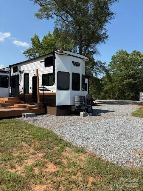 Rutherfordton, NC 28139,138 Stacey RD