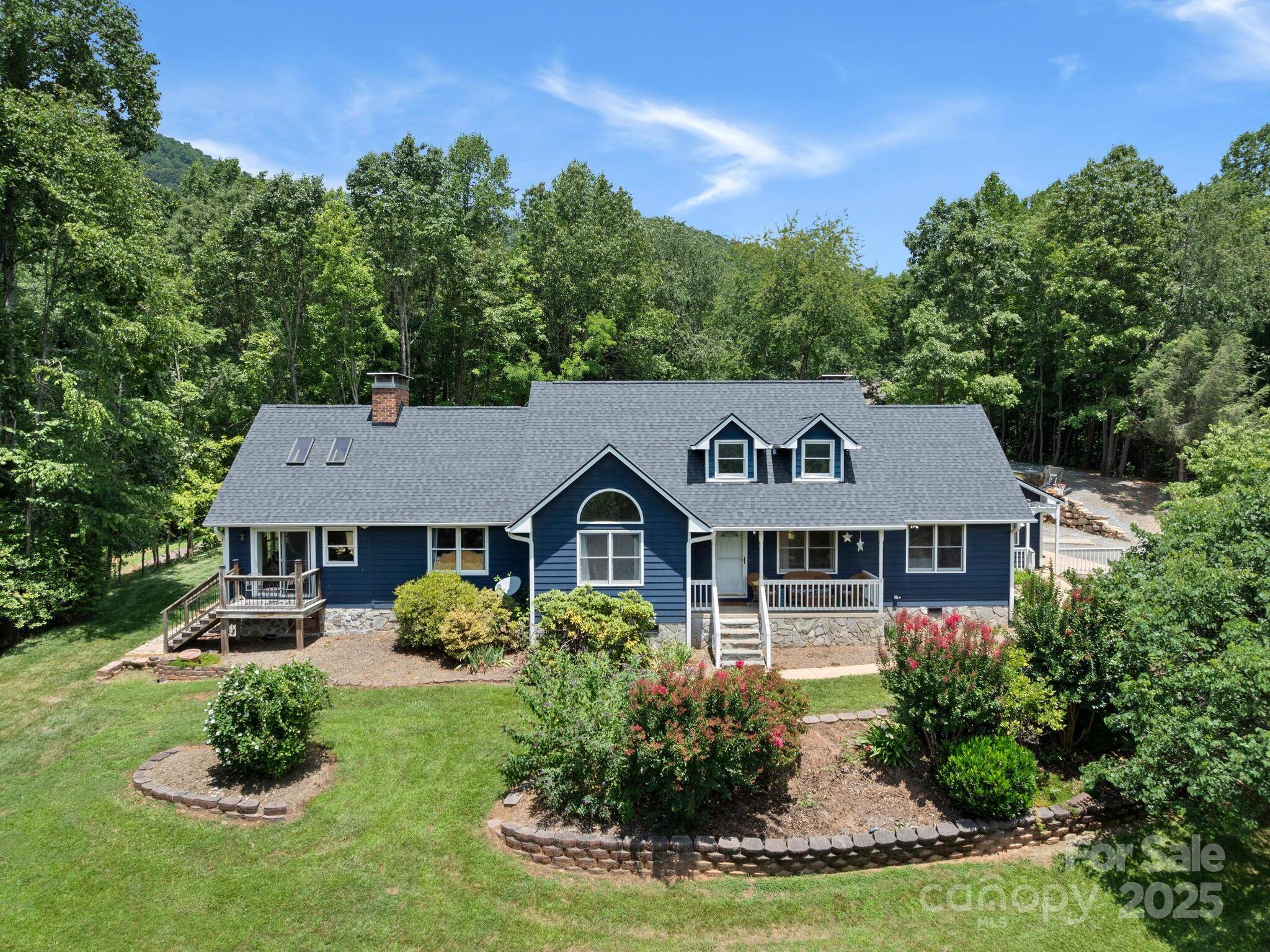 Candler, NC 28715,3 Neighborly DR