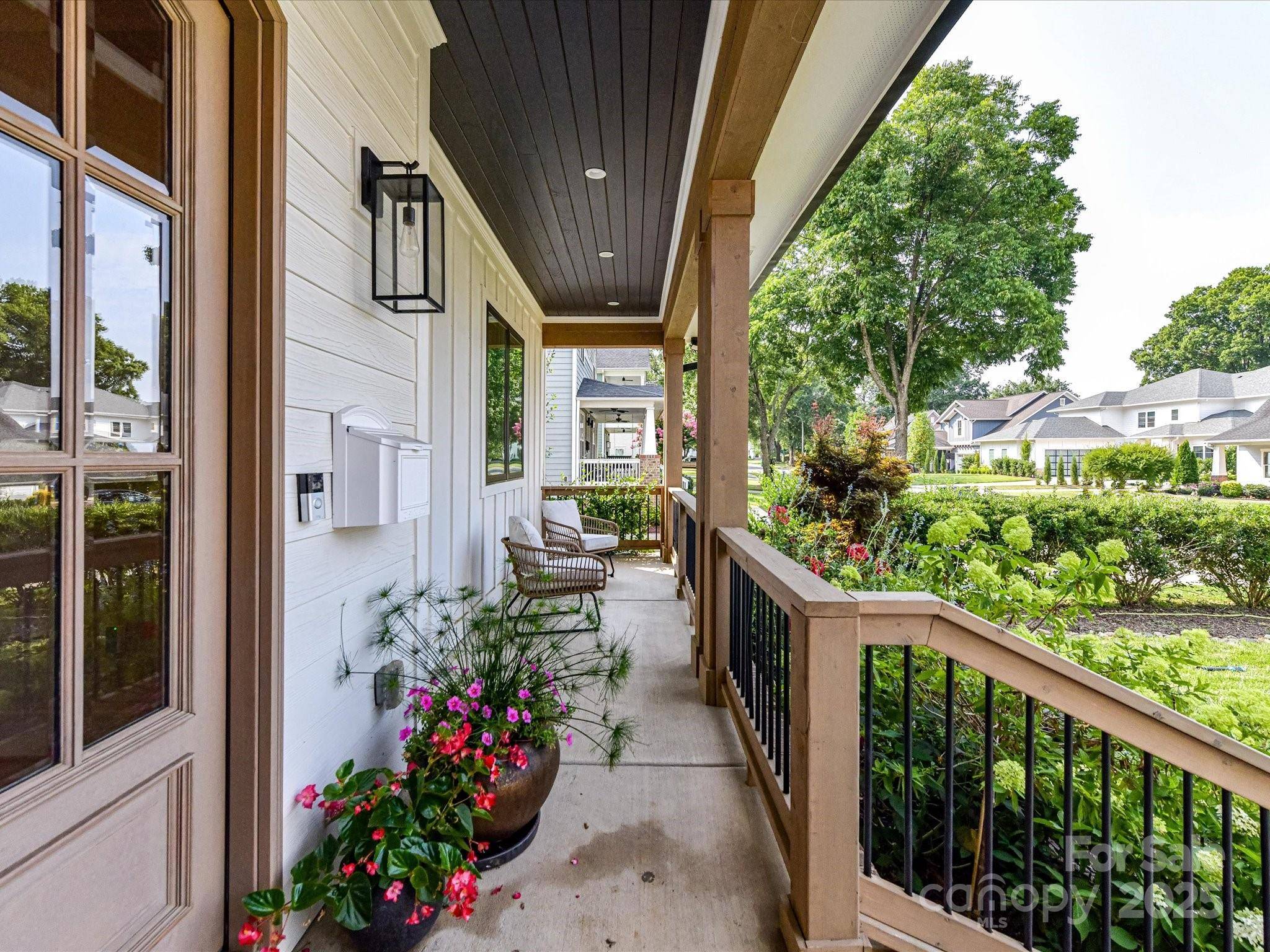 Charlotte, NC 28209,615 Melbourne CT