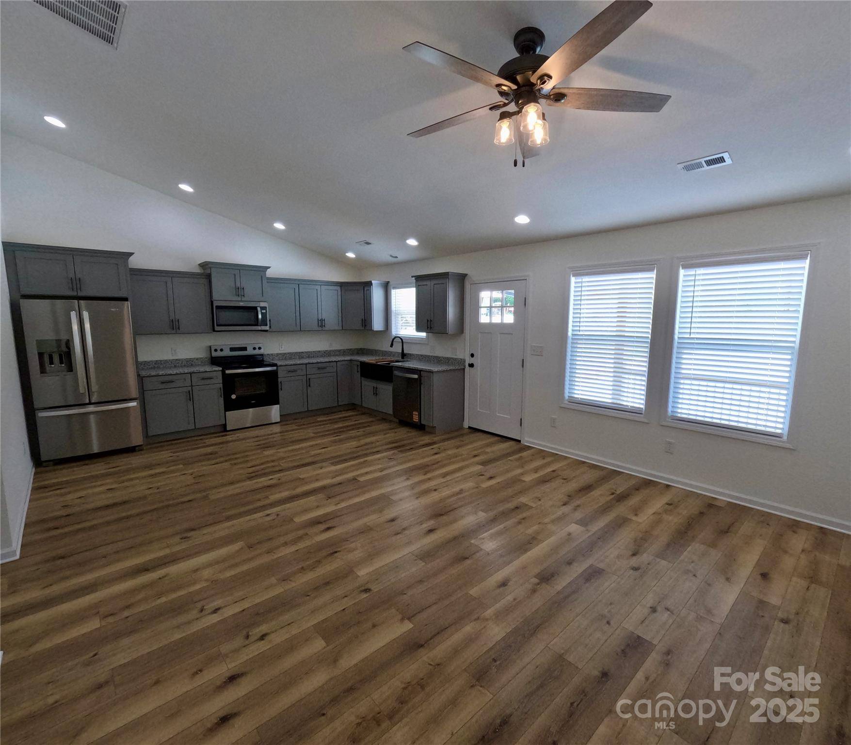 Marion, NC 28752,622 Miller AVE